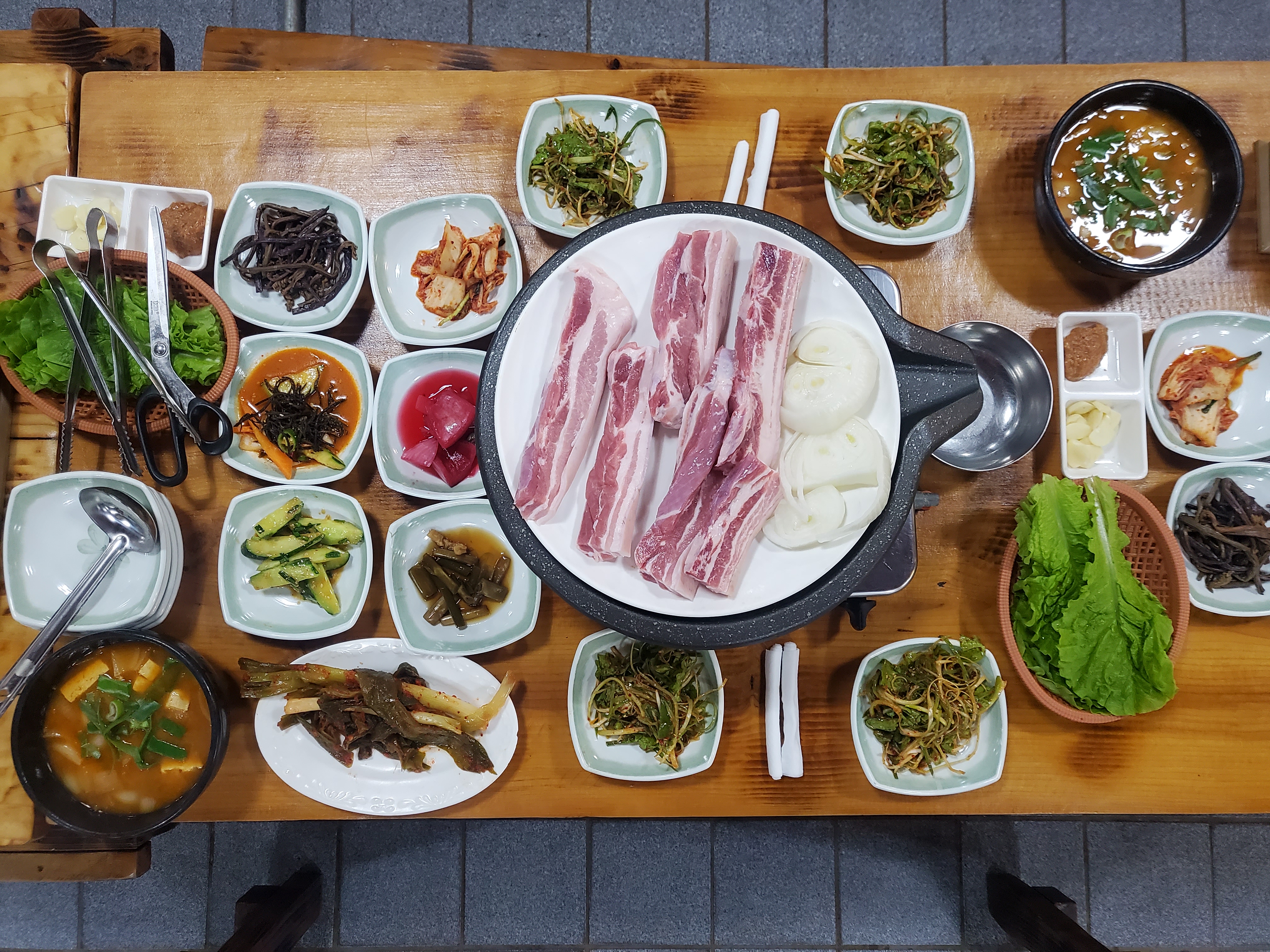 큰퐁낭식당