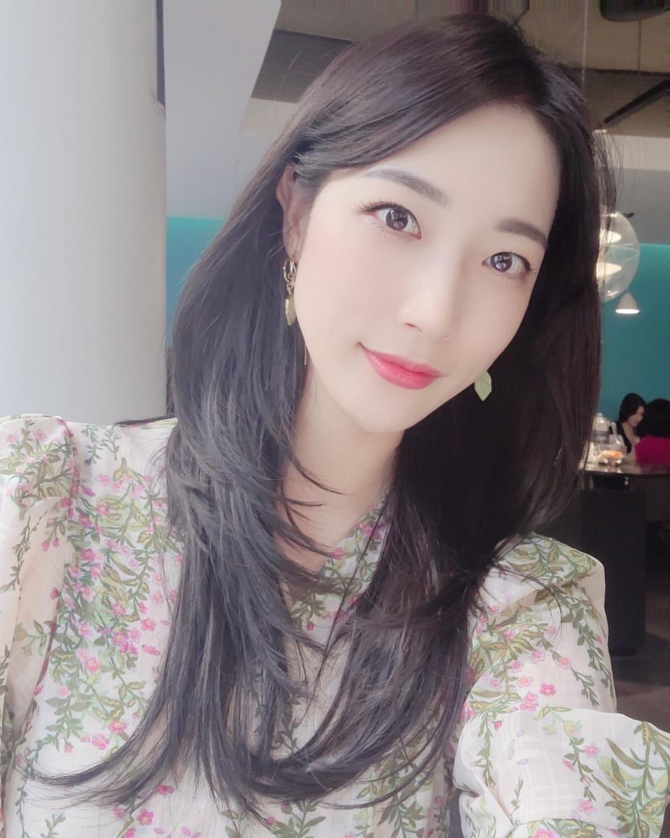 준오헤어 서울대입구역점 내부 또는 관련 모습