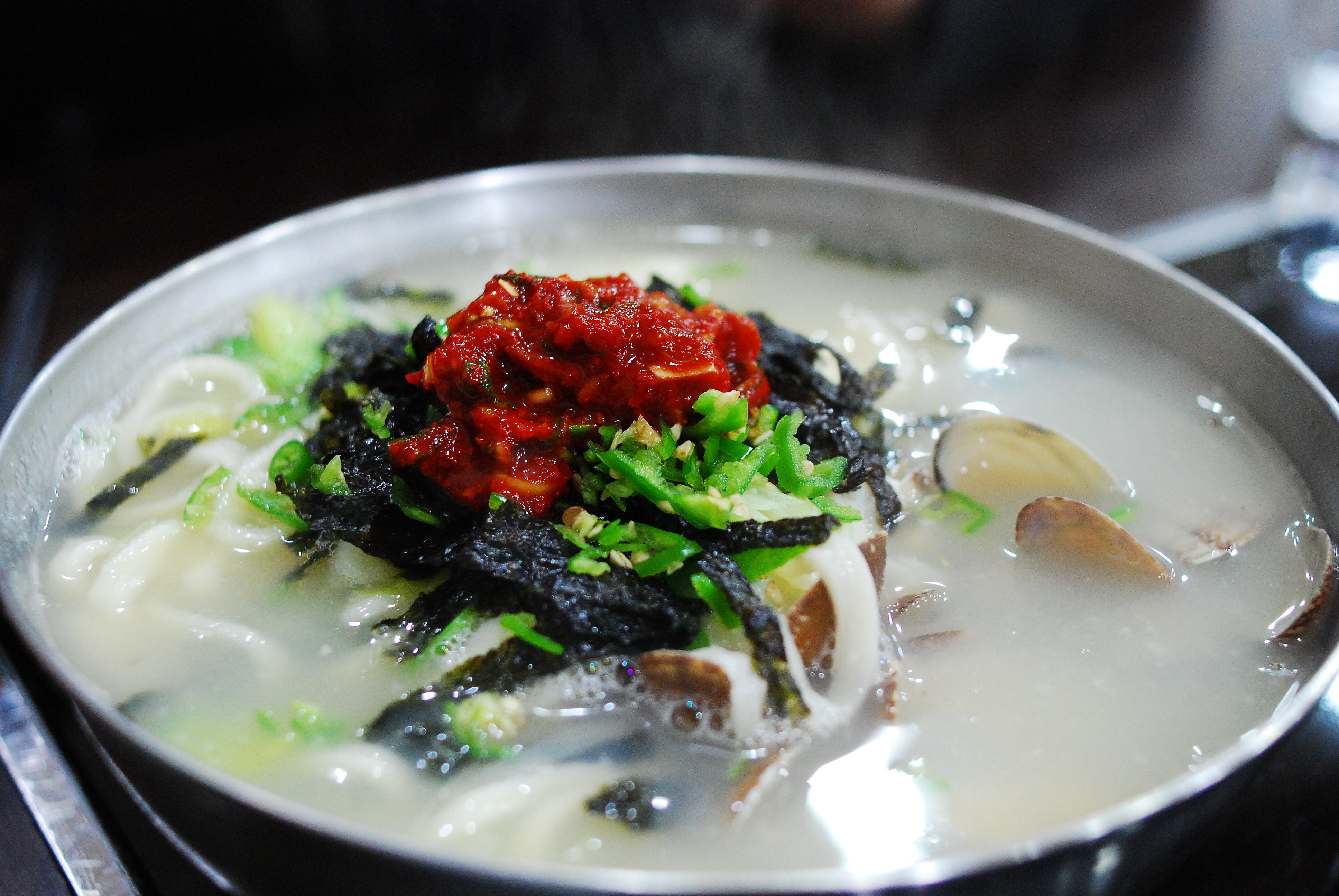 대머리칼국수