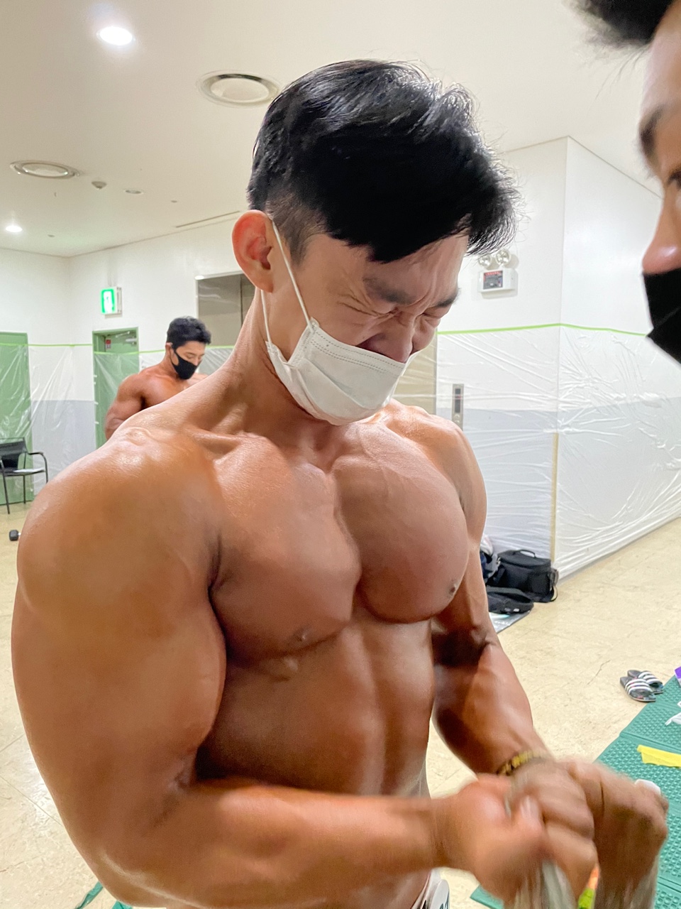 육체미 첨단점