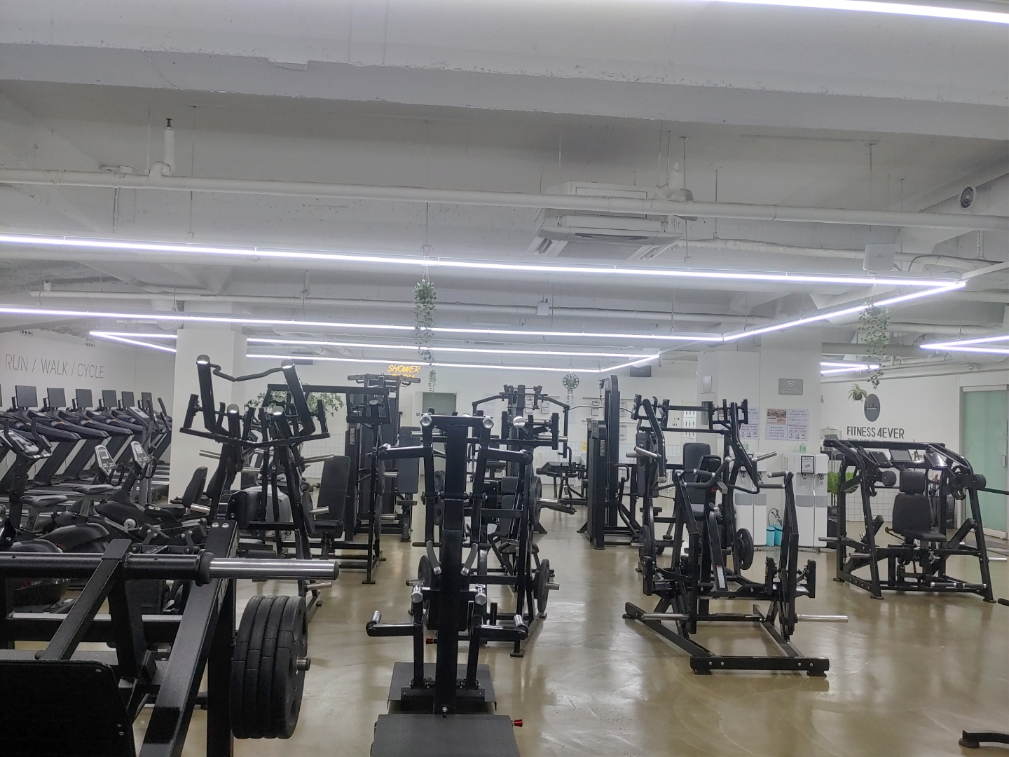 피트니스포에버 헬스 PT 24시 연중무휴