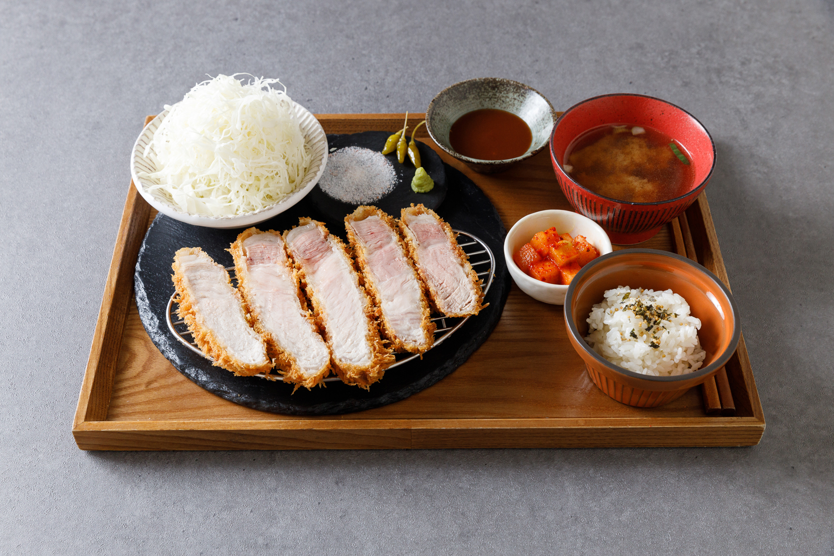 윤돈 사진 8