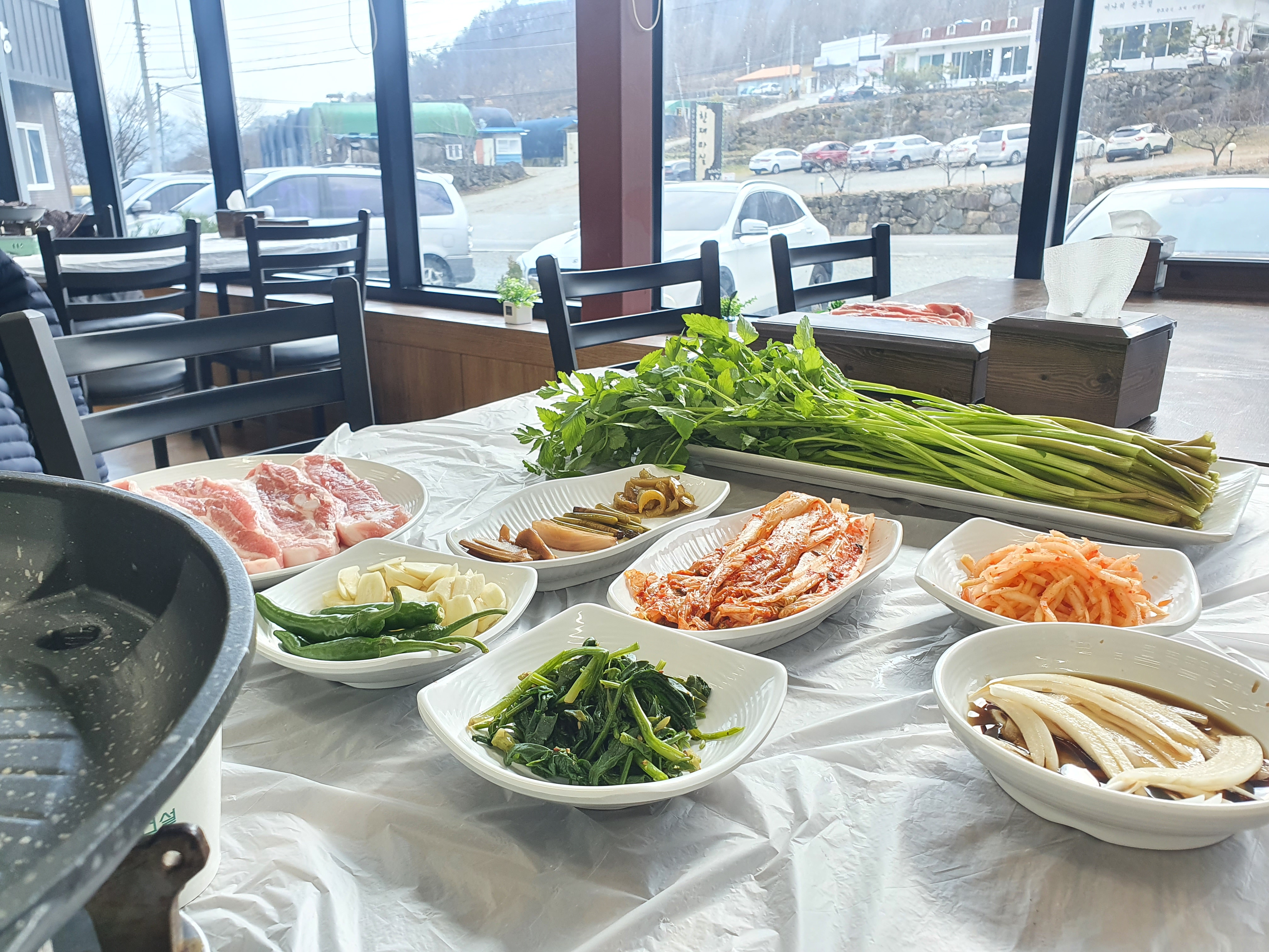 하늘천따지 한재미나리삼겹살