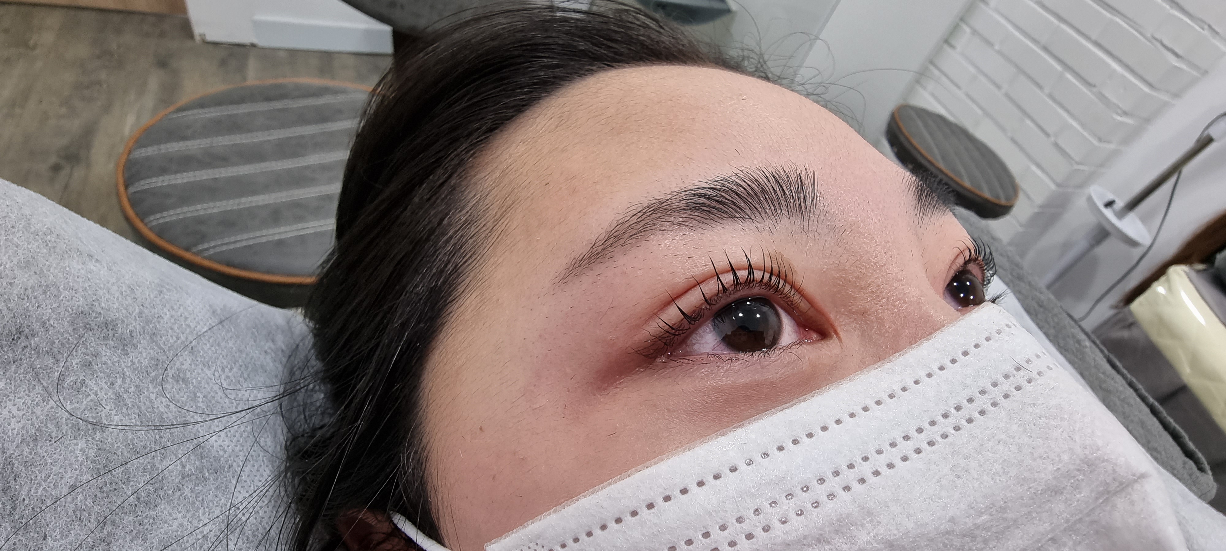 윤솔 브로우 대표 이미지