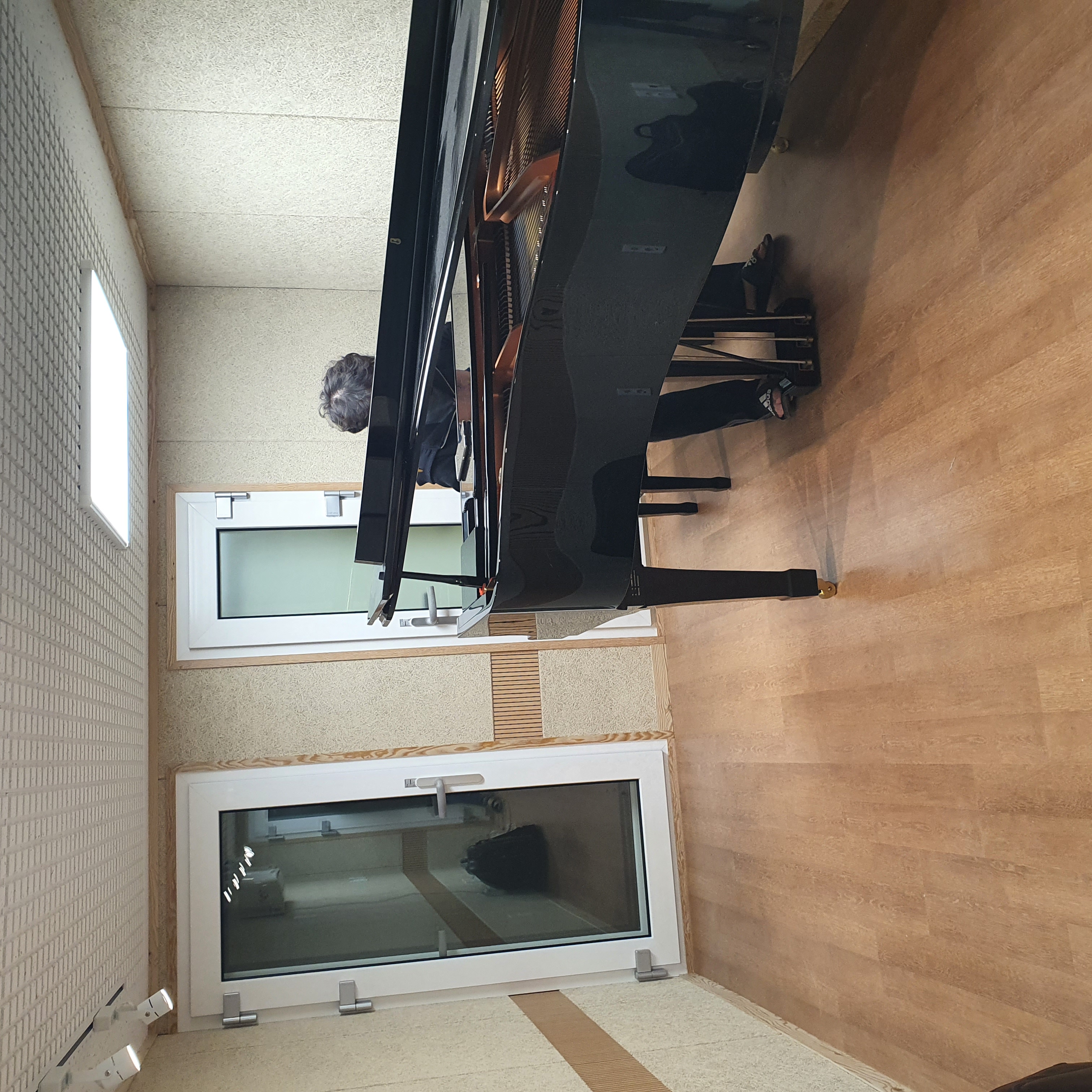 2번째 스튜디오 사진