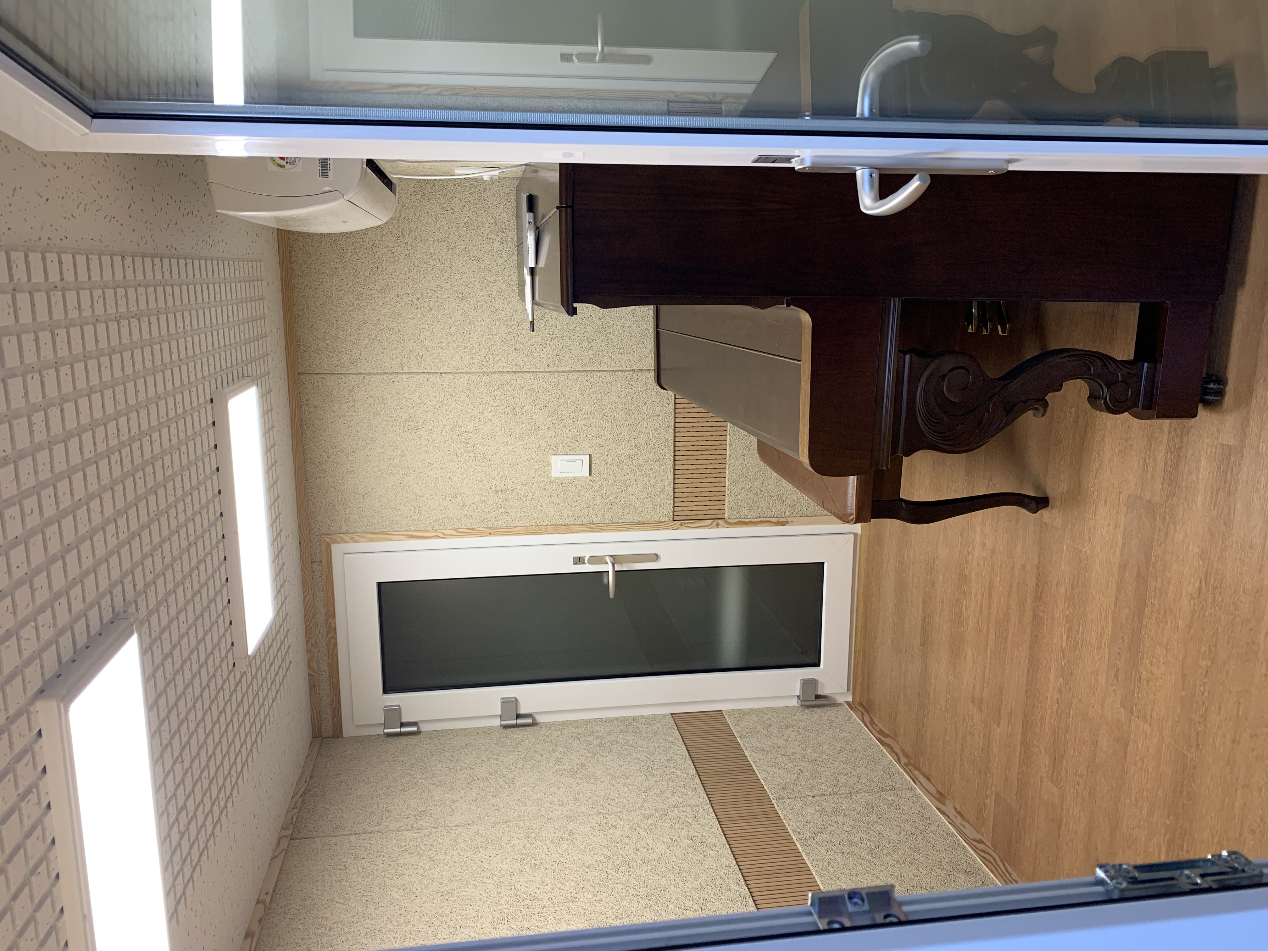 4번째 스튜디오 사진