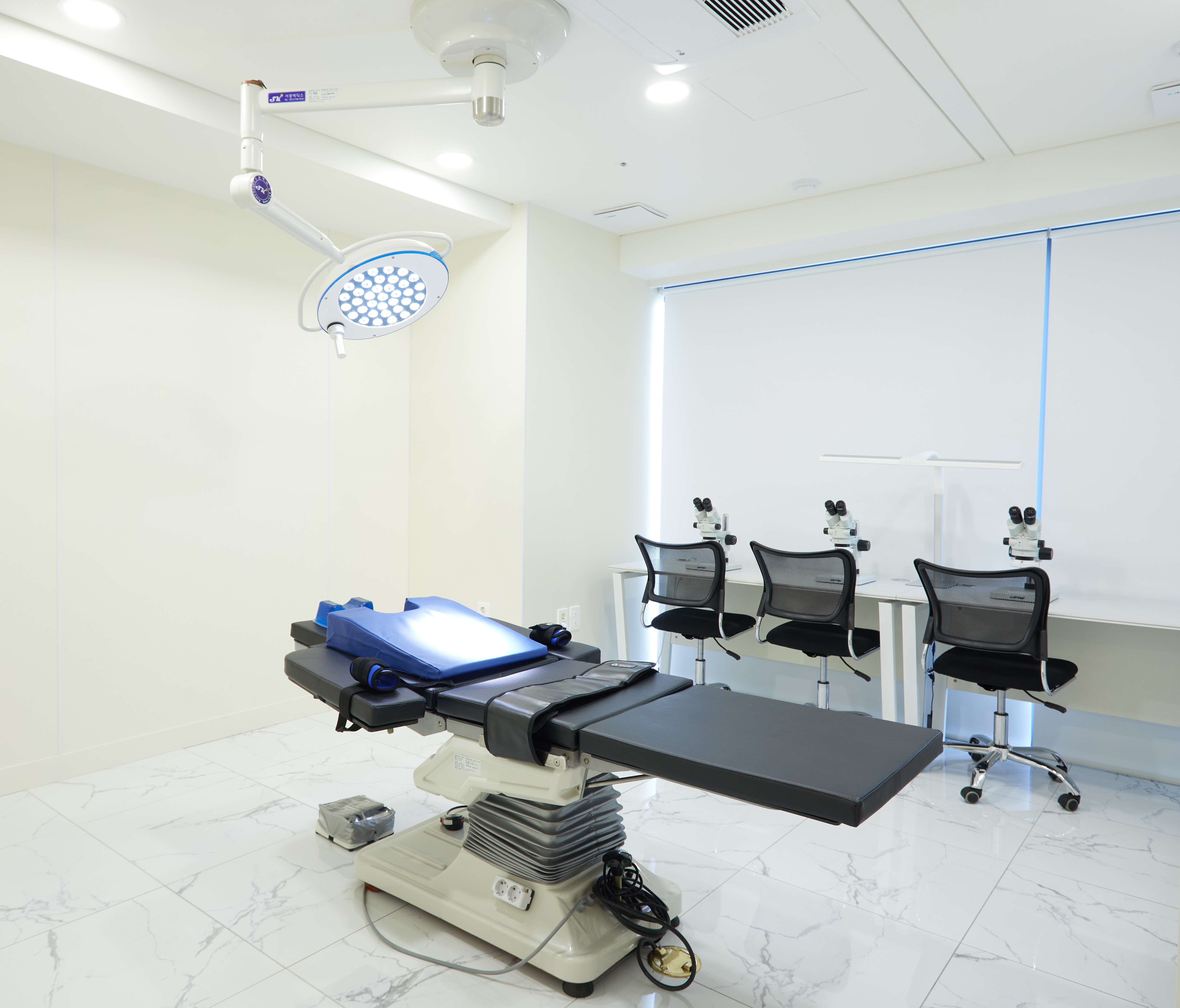 모모성형외과의원 대표 이미지