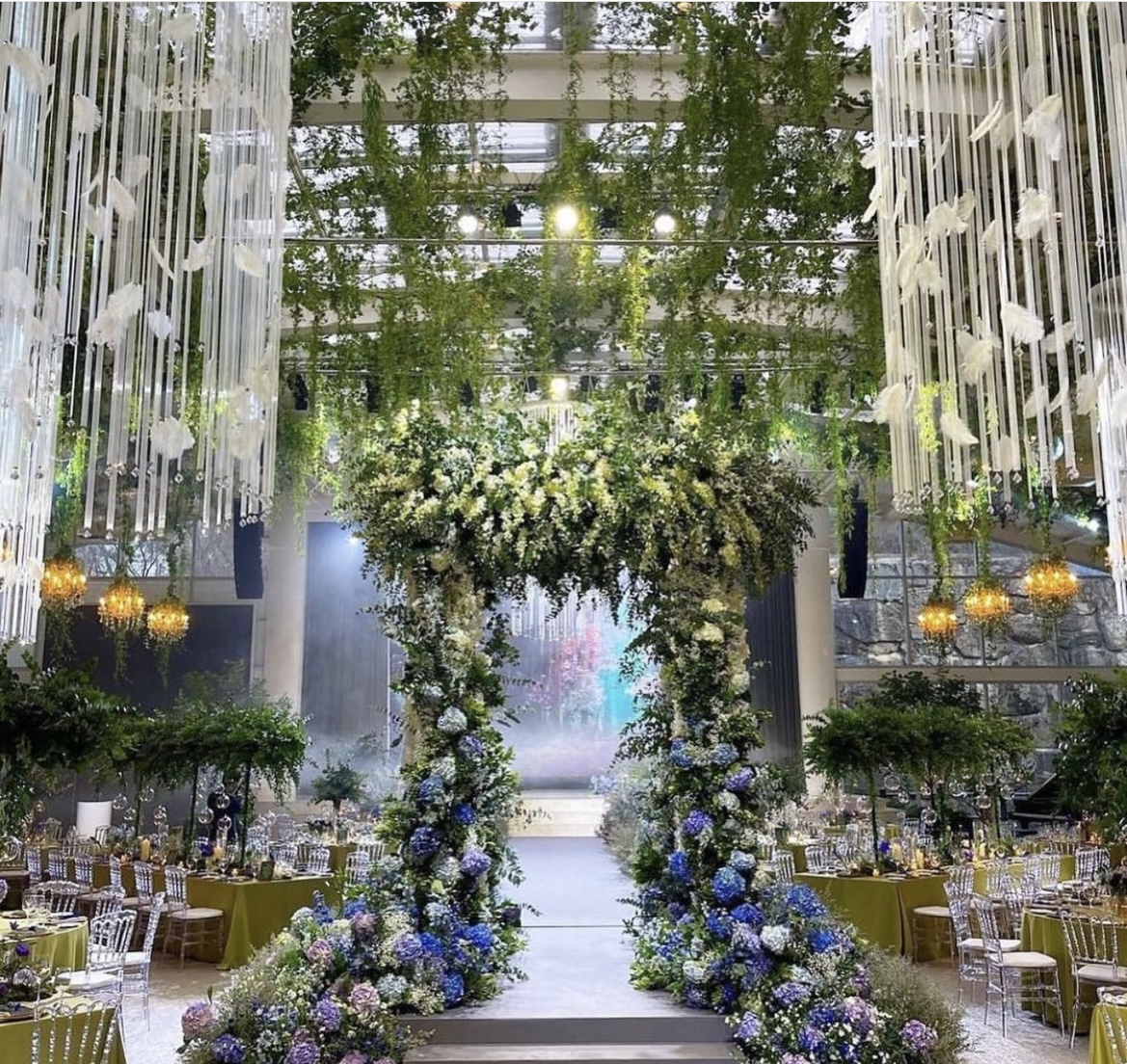 크레스트 72 대표 이미지