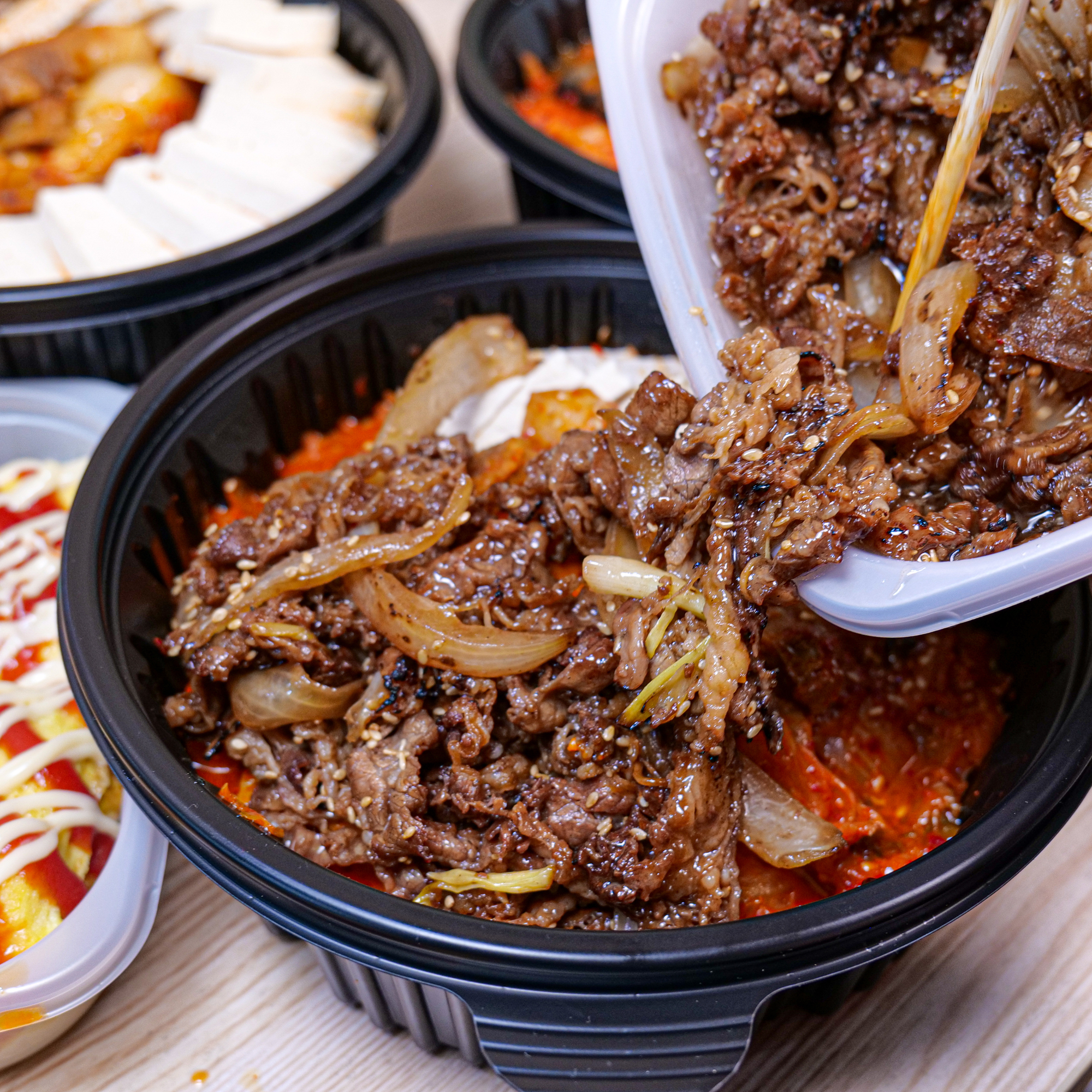 고기반햄반김치찌개&김치찜