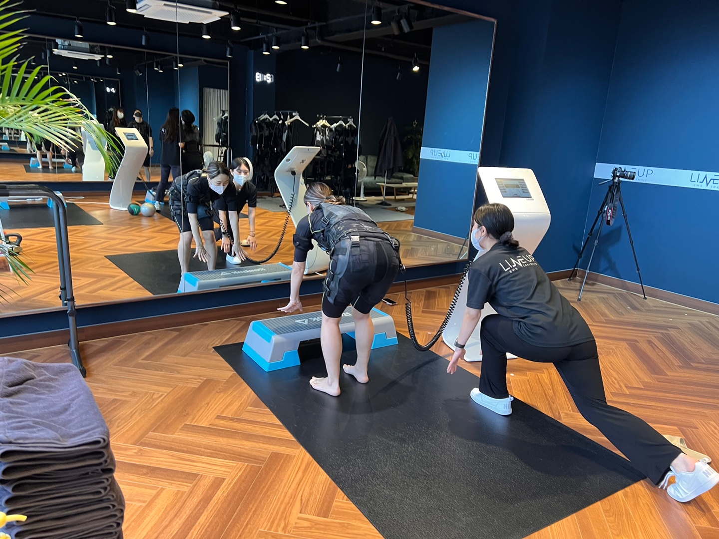 라인업 EMS&PT