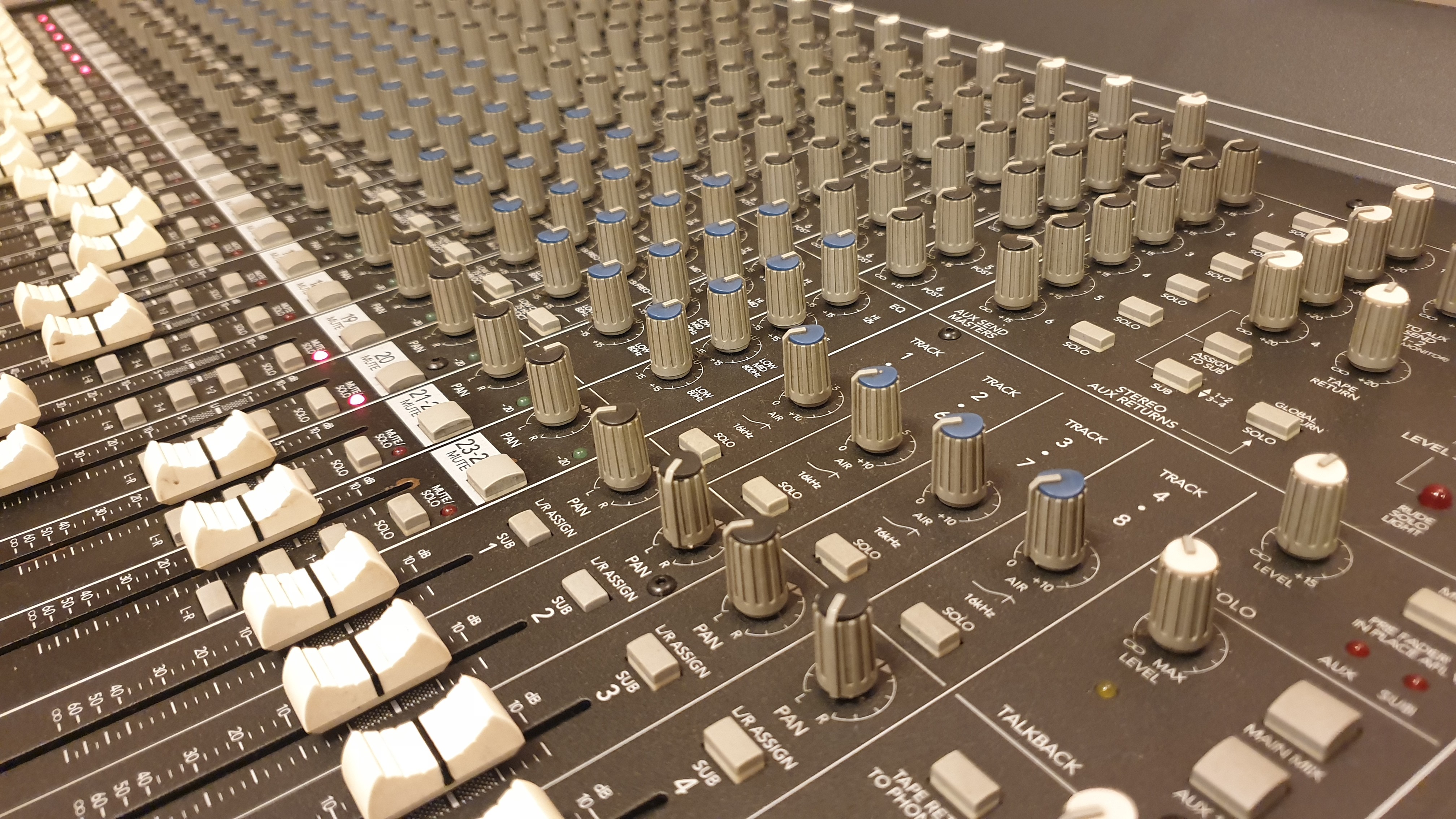 5번째 스튜디오 사진