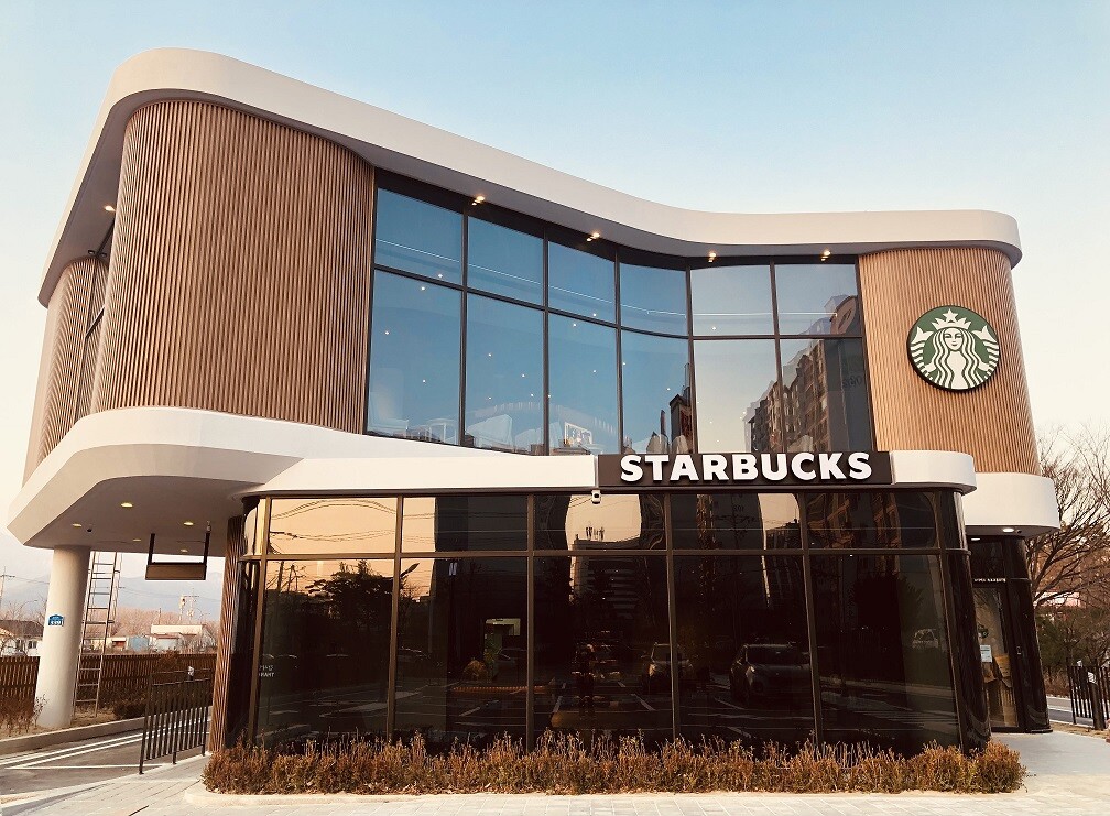 스타벅스 속초교동DT점 (Starbucks Sokcho Gyodong DT) 4