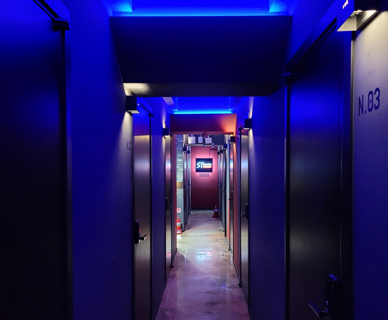 2번째 스튜디오 사진