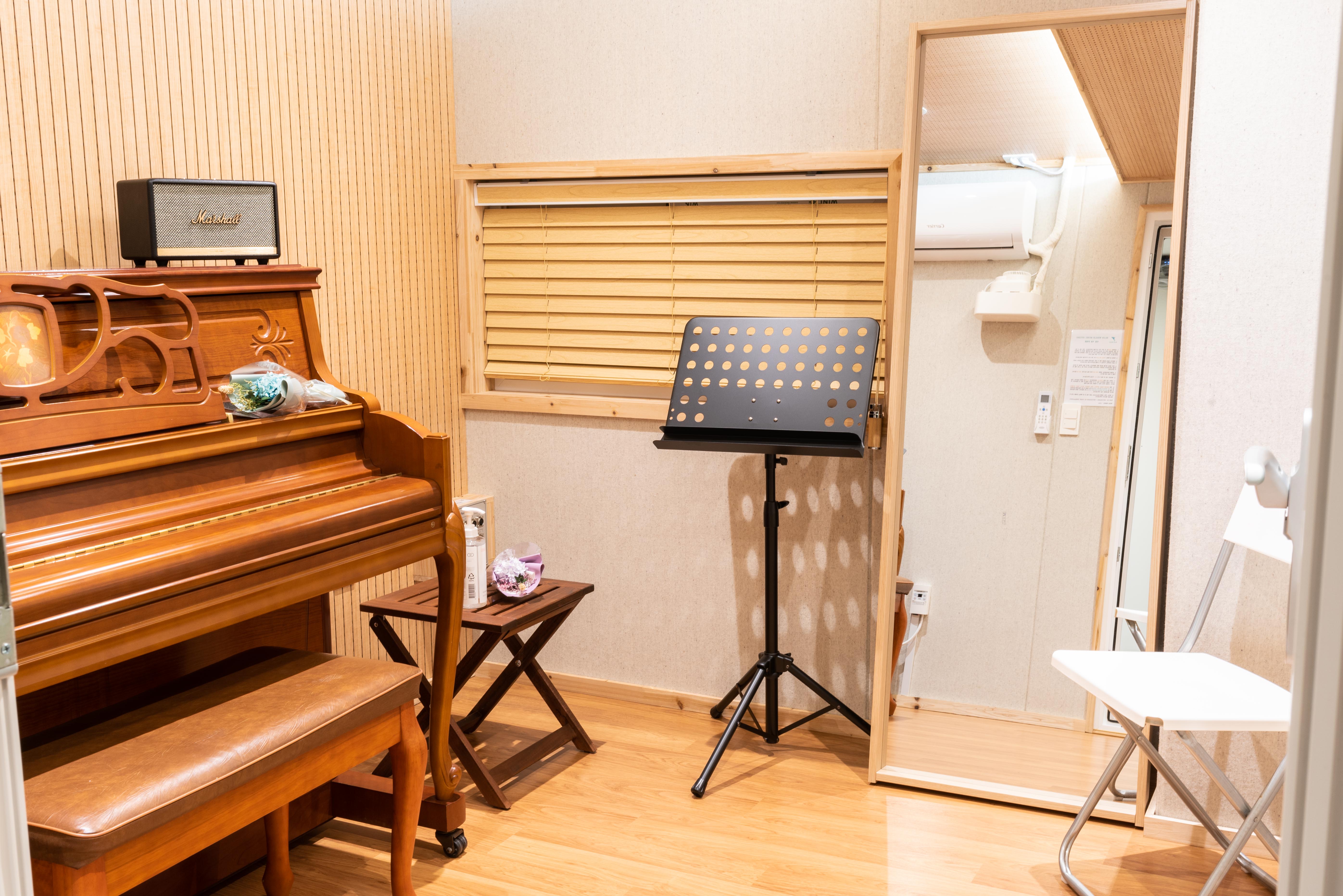 1번째 스튜디오 사진