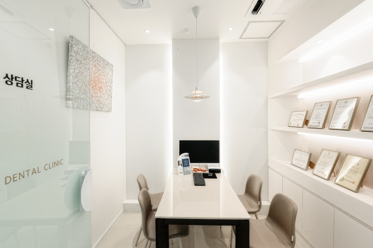 바른치과의원 대표 이미지