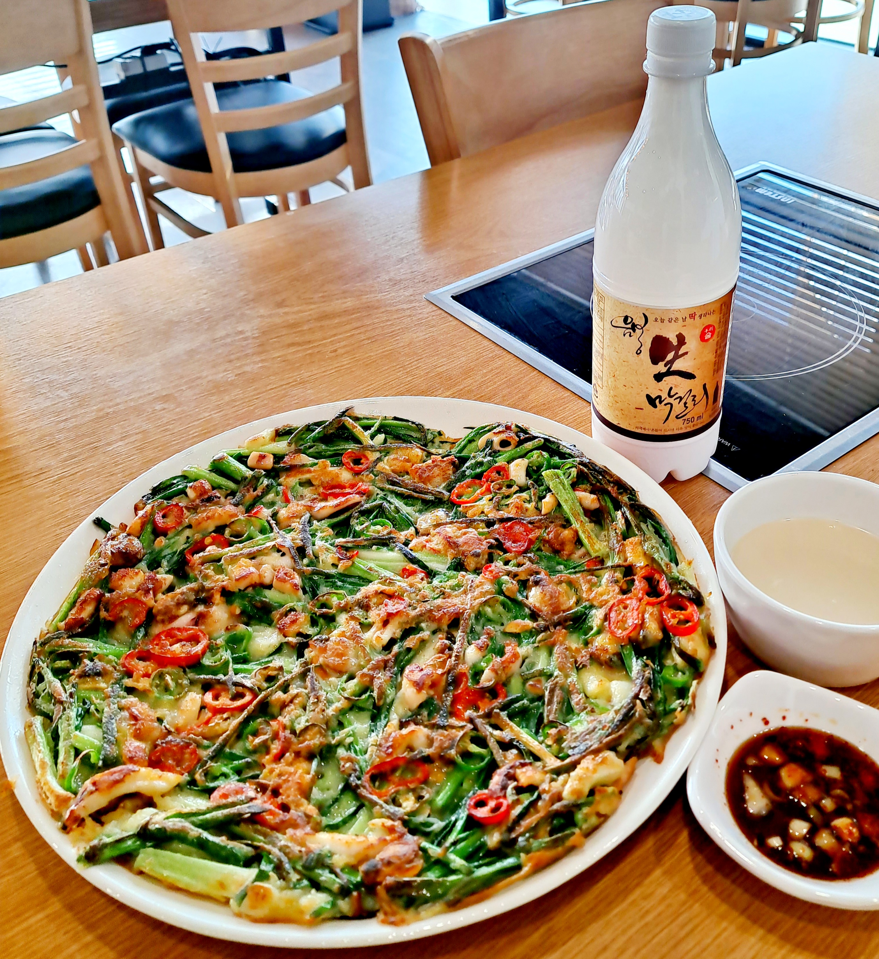 바다를 담다 해물칼국수 아산탕정점