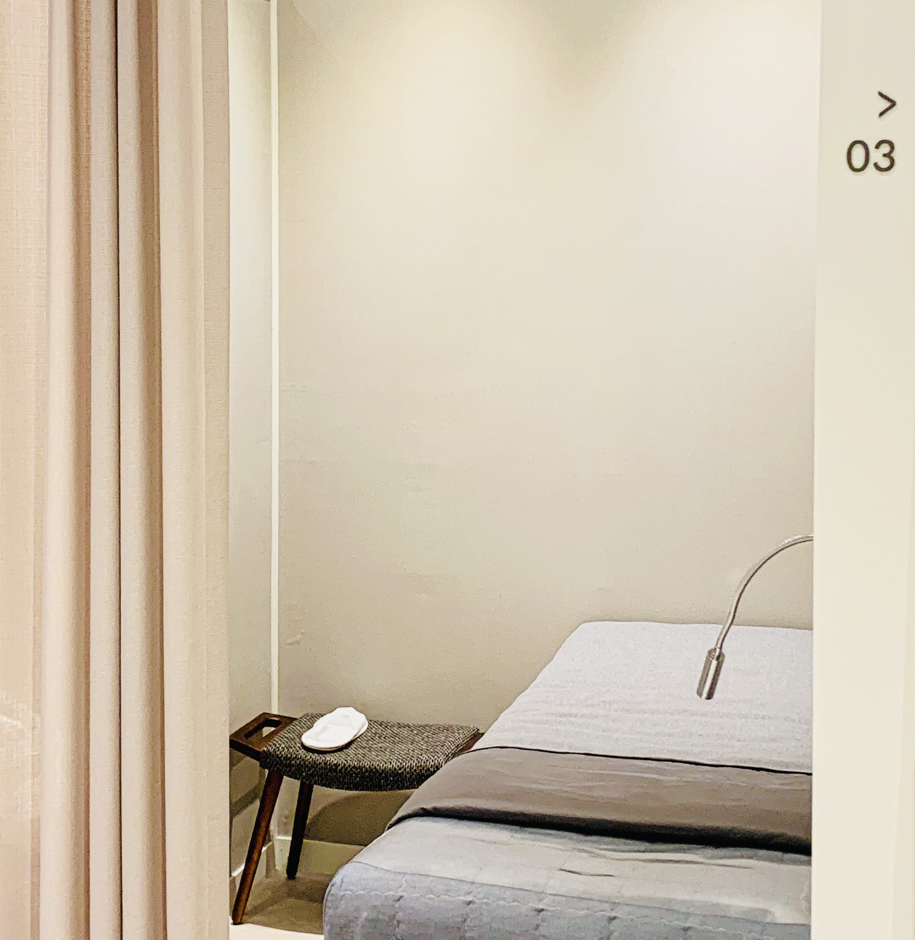 디에비뉴의원 대표 이미지