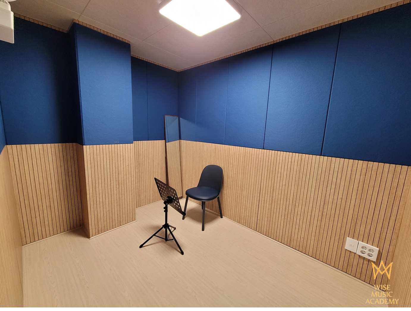 4번째 스튜디오 사진