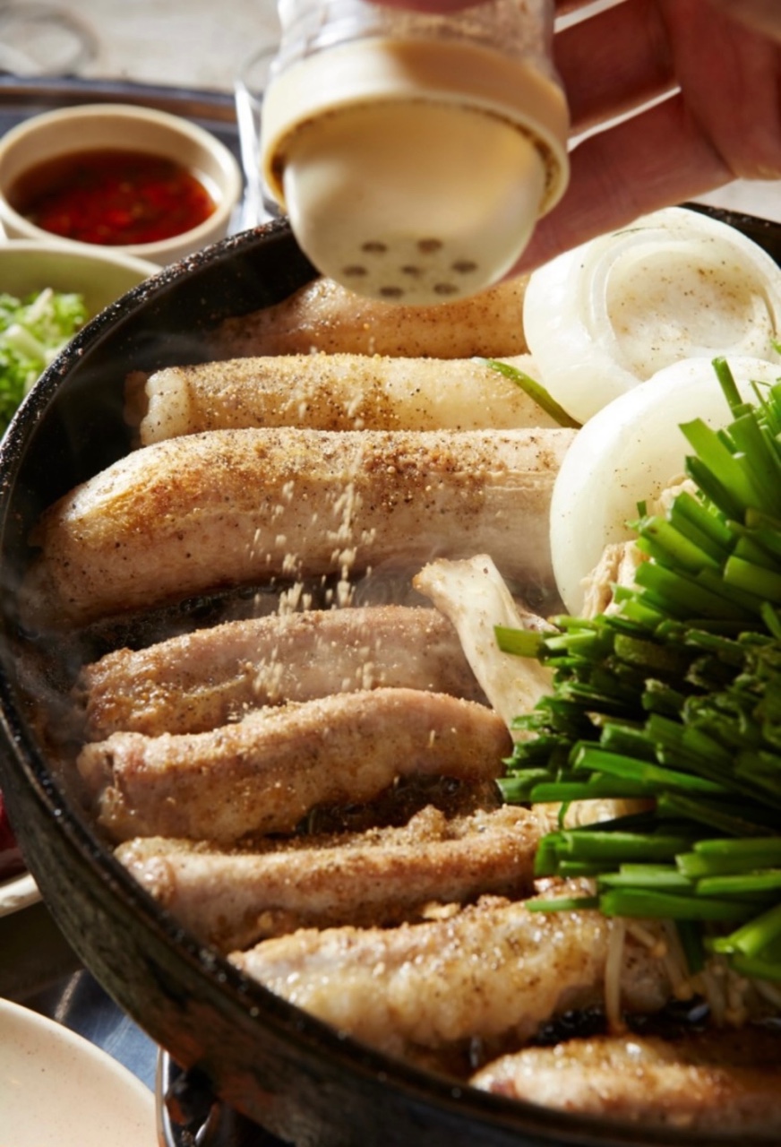 60년전통신촌황소곱창 중동직영점