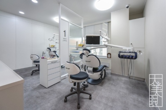 김앤김치과의원 대표 이미지