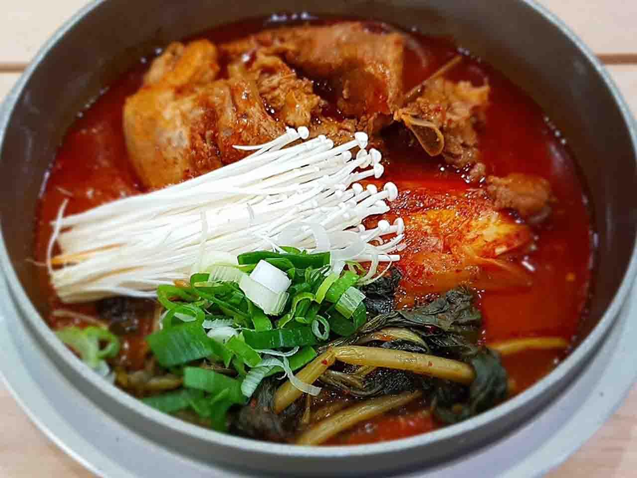 네이버 플레이스 탕가네생고기김치찌개 상동본점 : 네이버