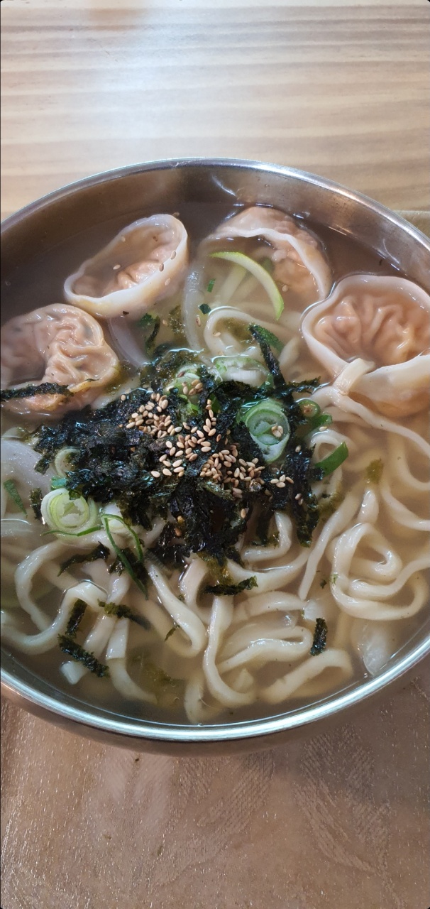원조홍두깨손칼국수 부평시장본점