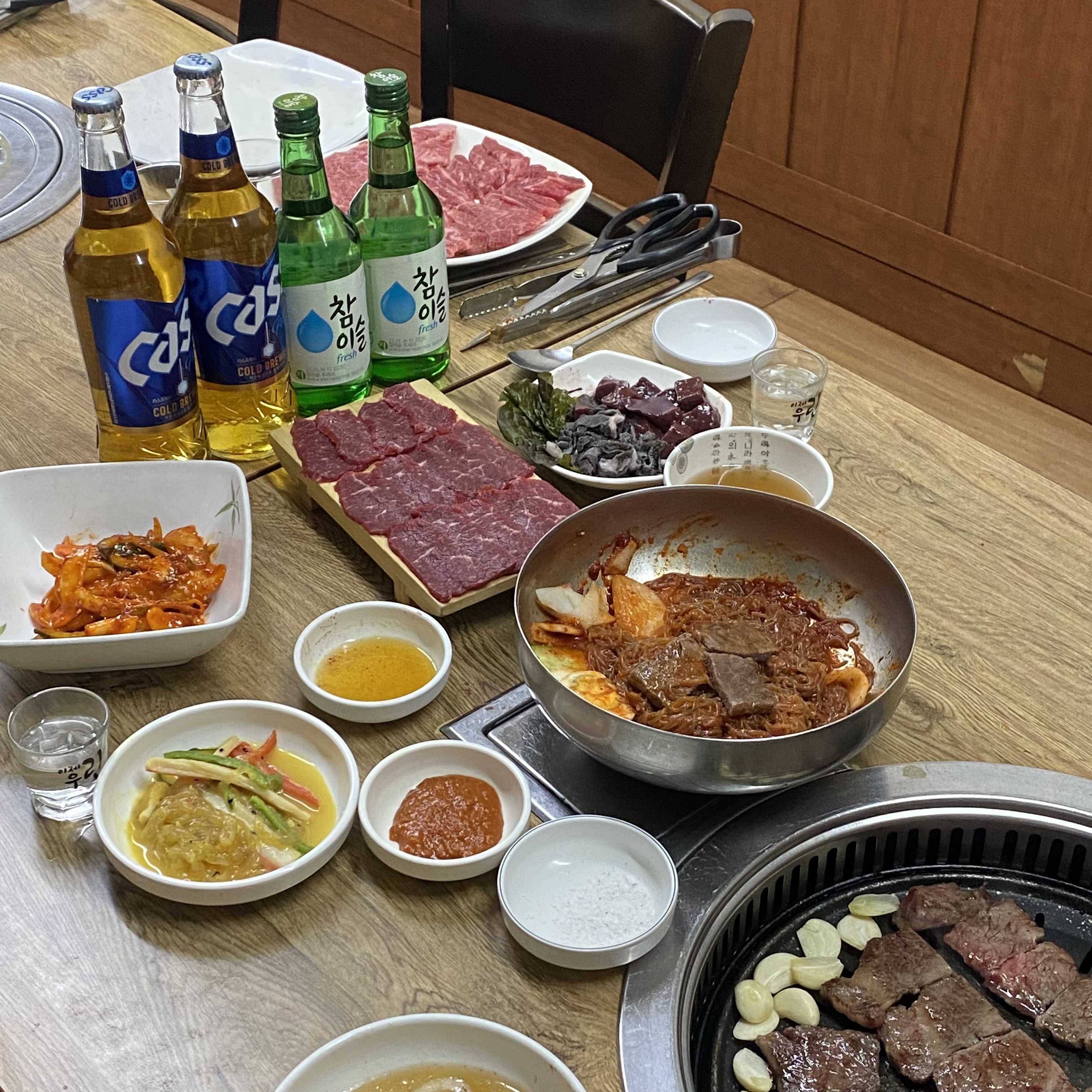복수한우날고기 대정점