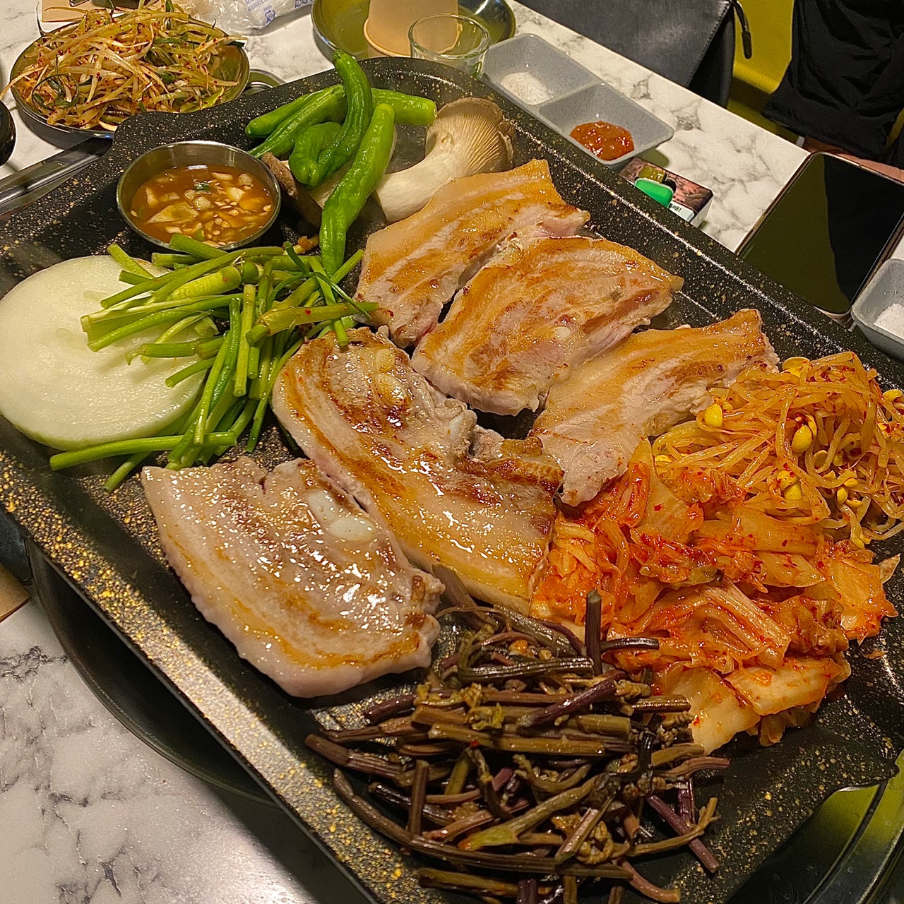 삼겹몽 자양본점
