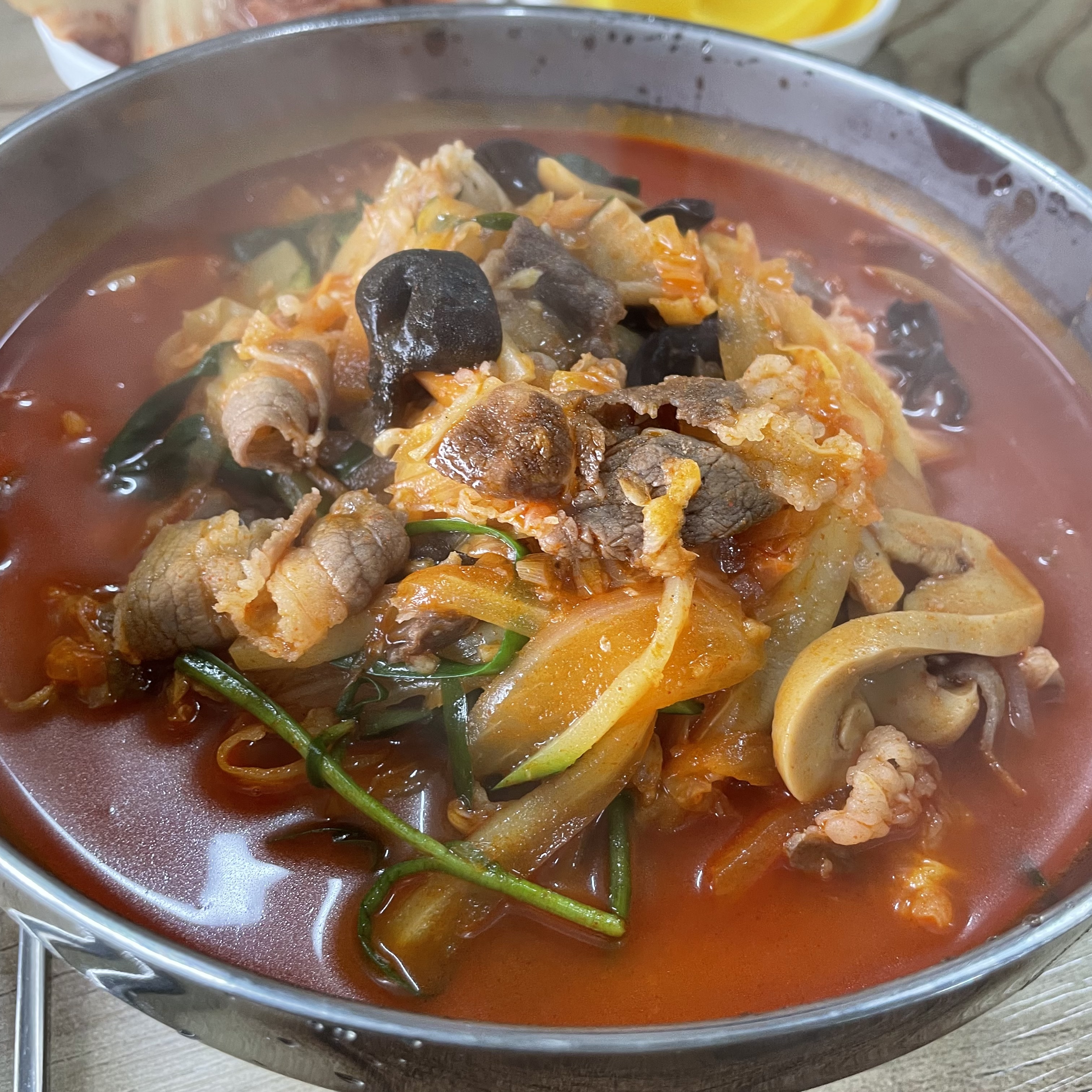 용짬뽕 설명사진