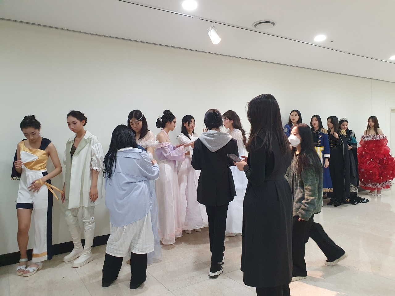 뮤즈 아트컴퍼니