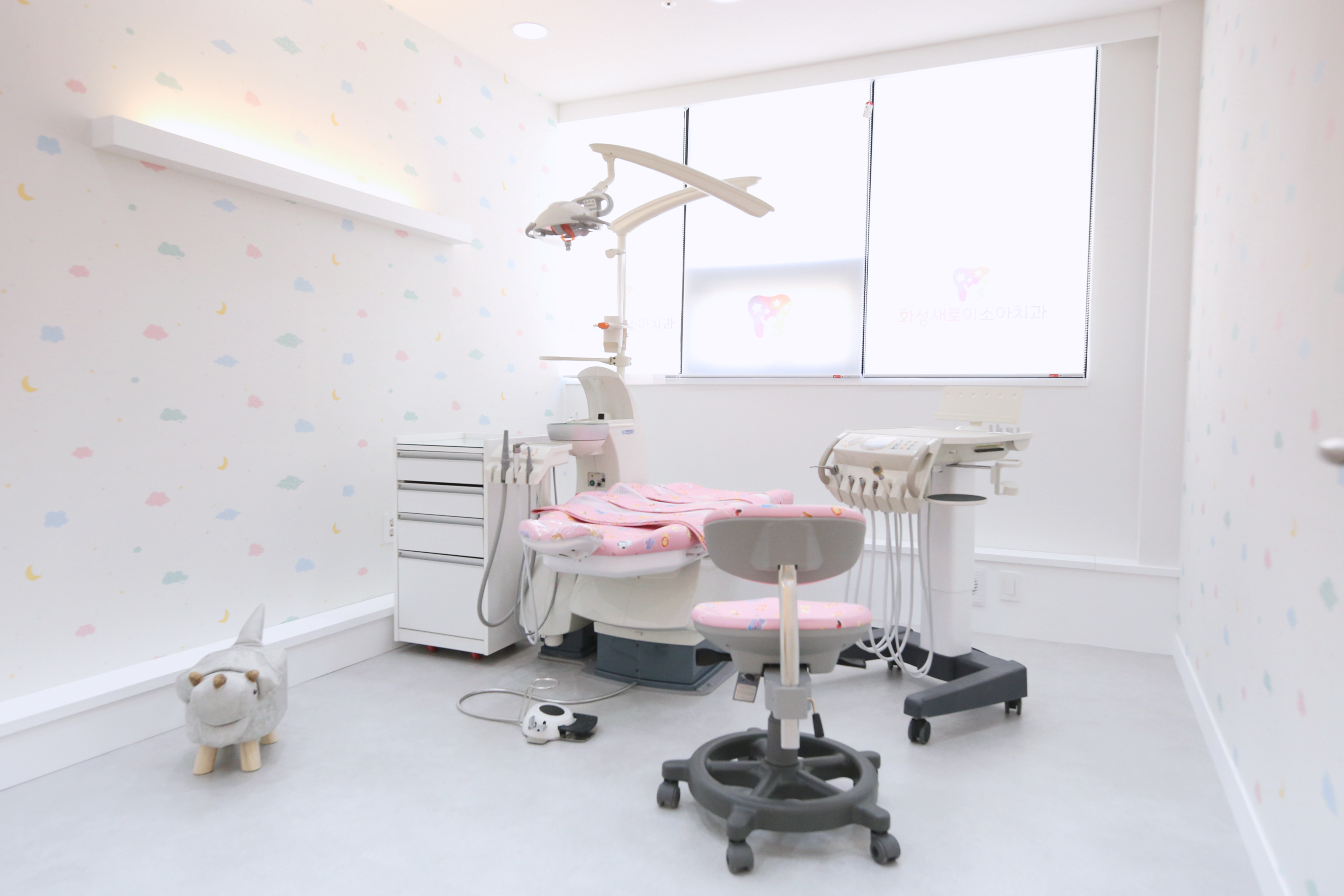 화성새로이소아치과치과의원 대표 이미지