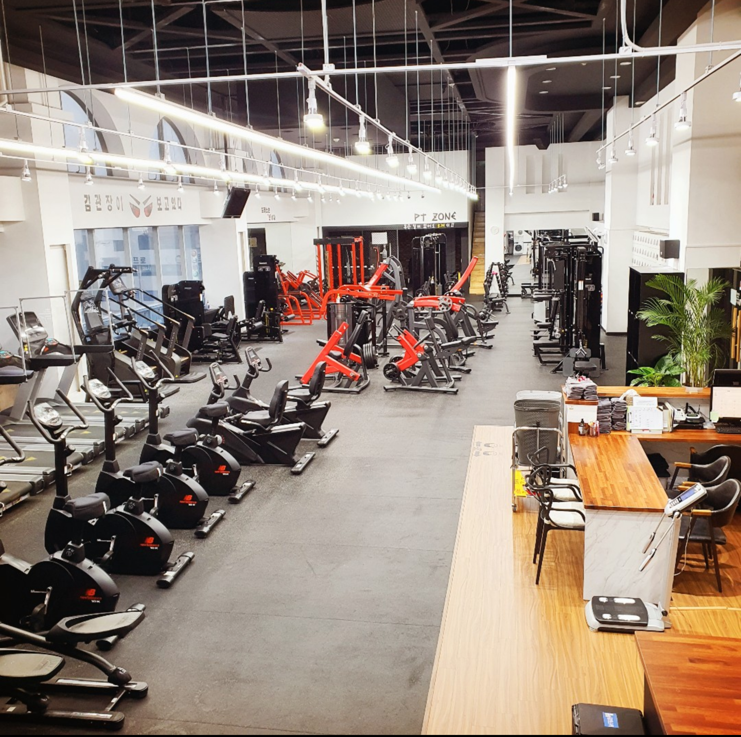 티와이짐 프리미엄 PT&헬스 대표 이미지