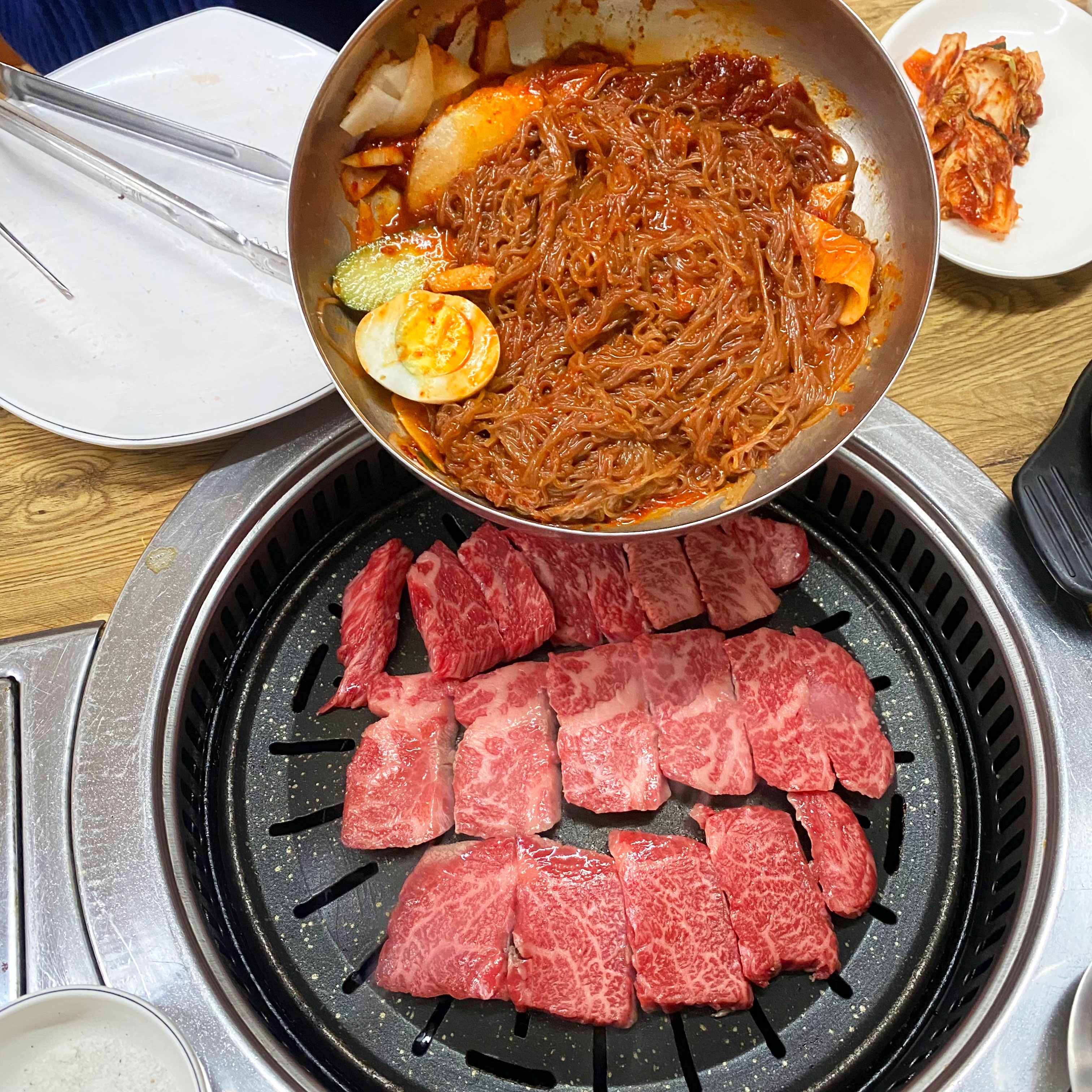 복수한우날고기 대정점