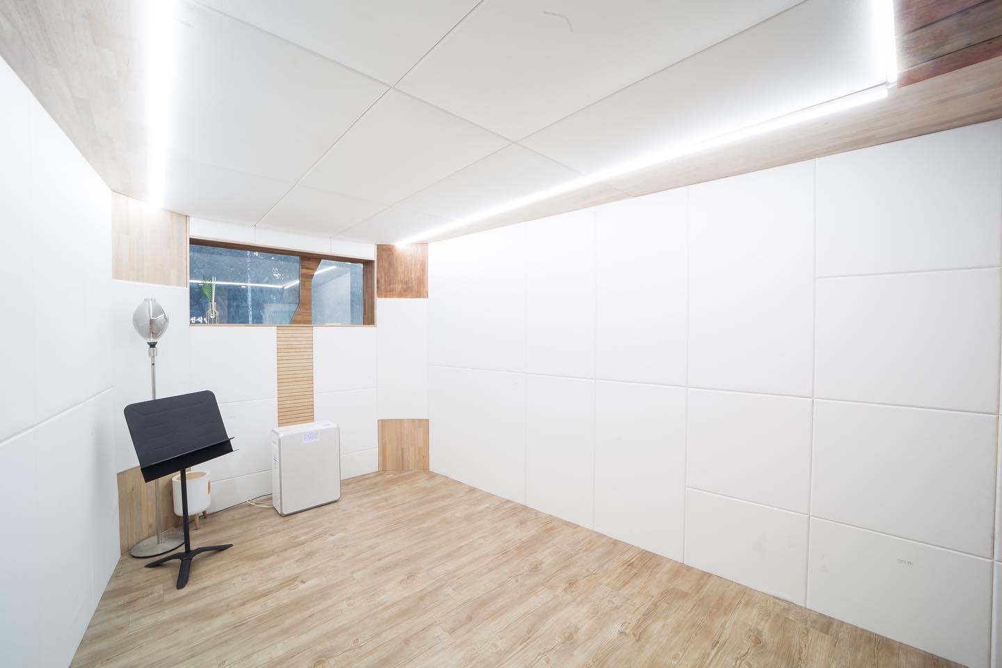 1번째 스튜디오 사진