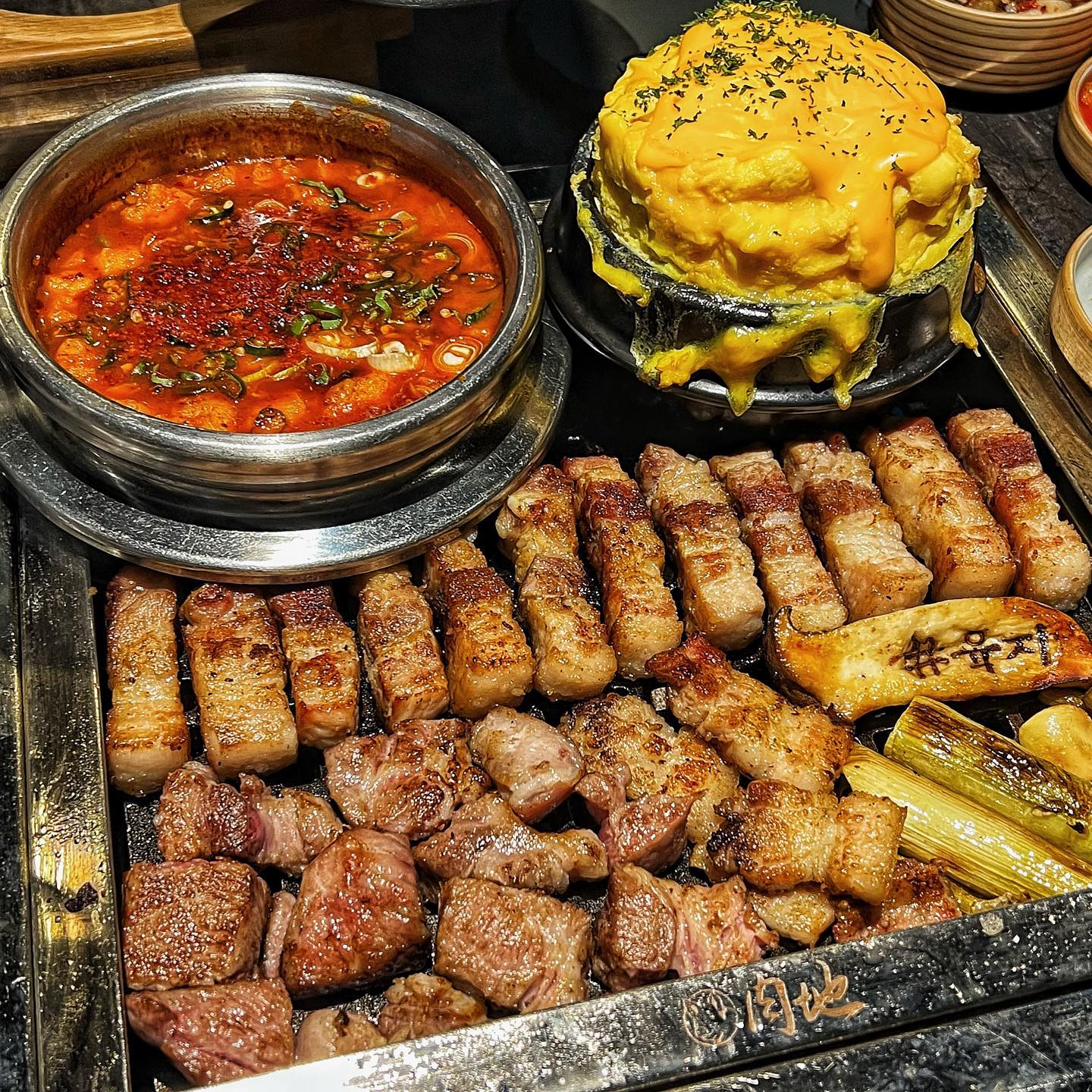 홍대 육지 대표 이미지