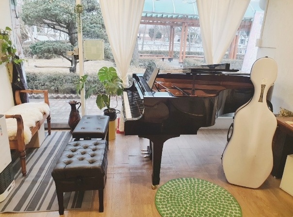 3번째 스튜디오 사진