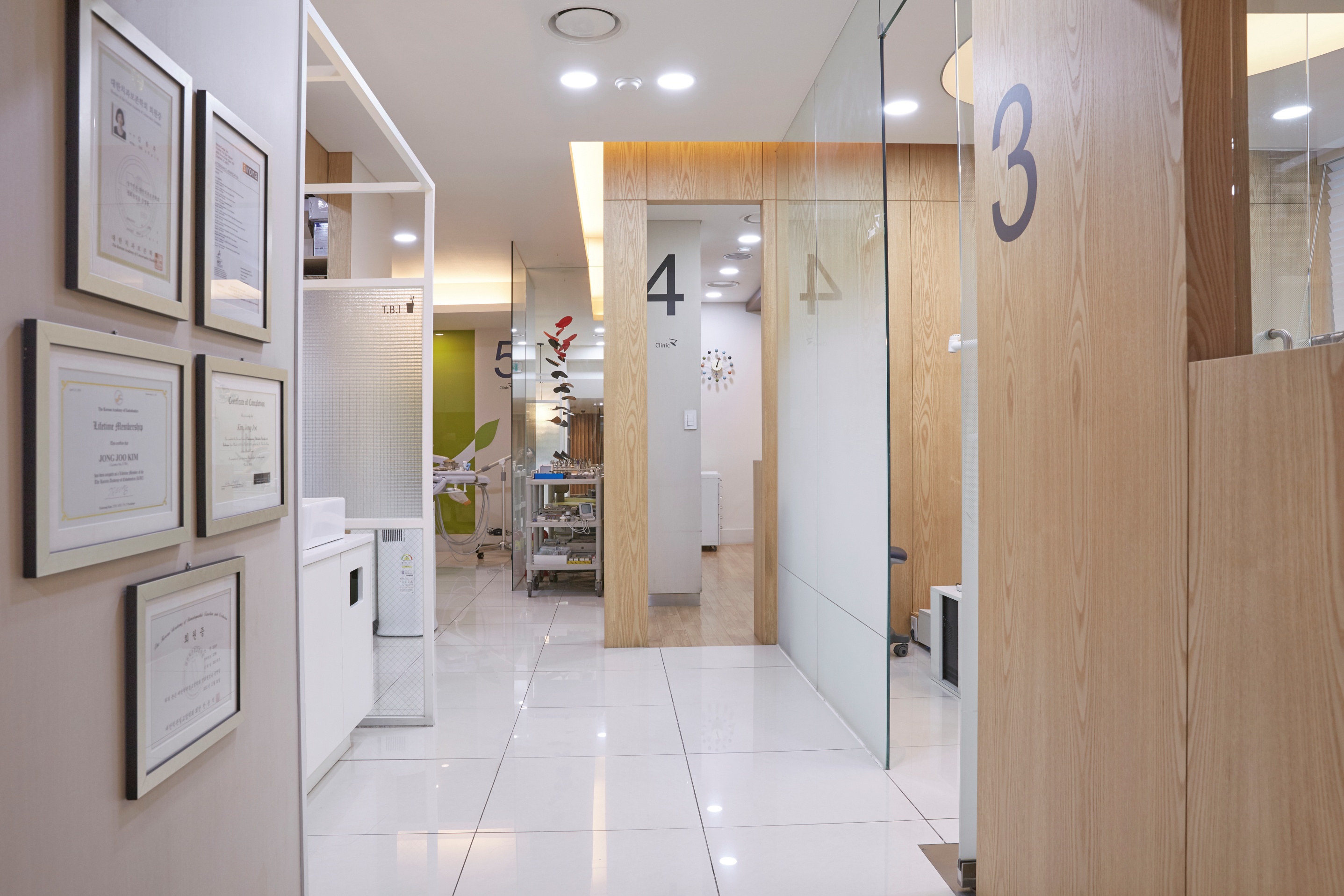 자작나무치과의원 대표 이미지