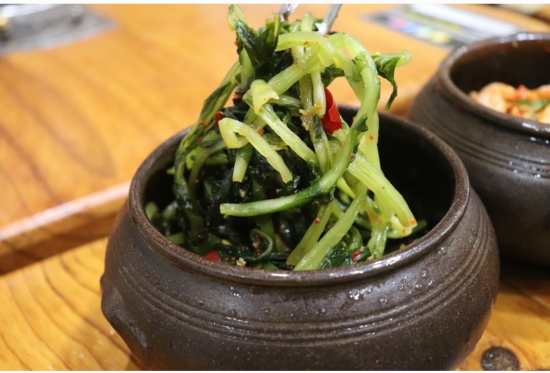 항아리 손 칼국수