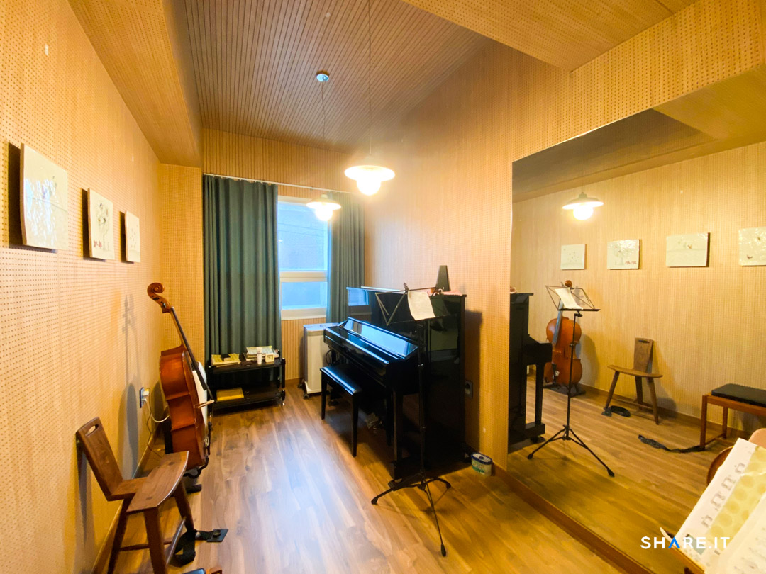 2번째 스튜디오 사진