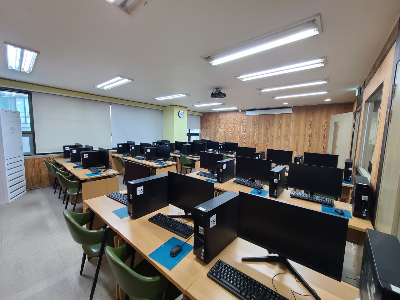 우리컴퓨터아카데미학원