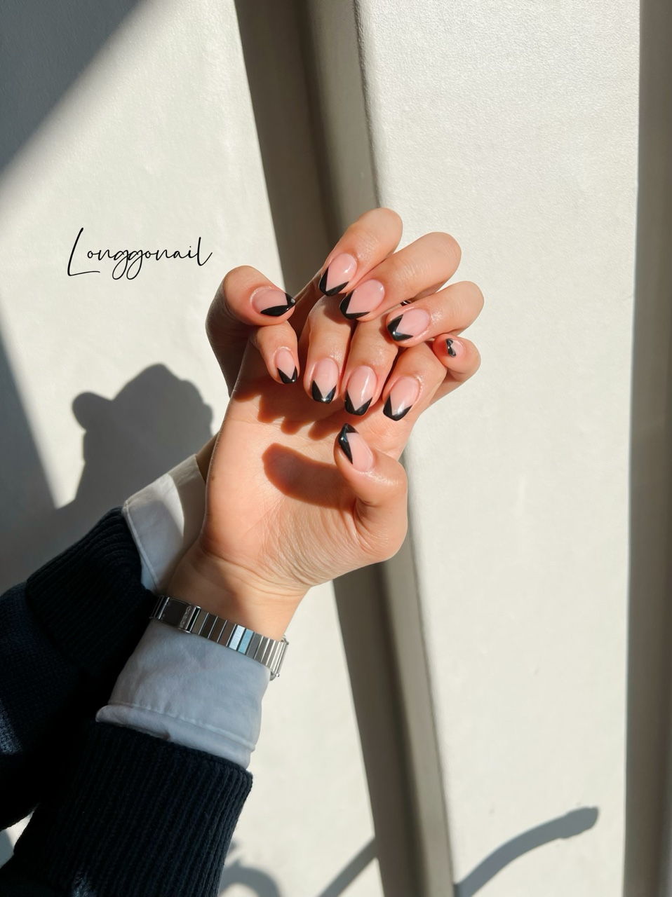 롱고네일 대표 이미지