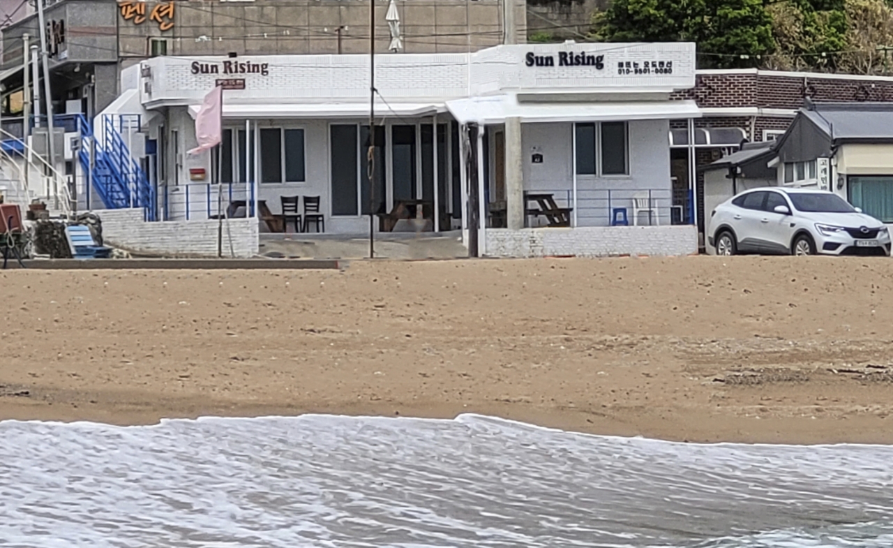 오도리 해수욕장 해뜨는오도펜션