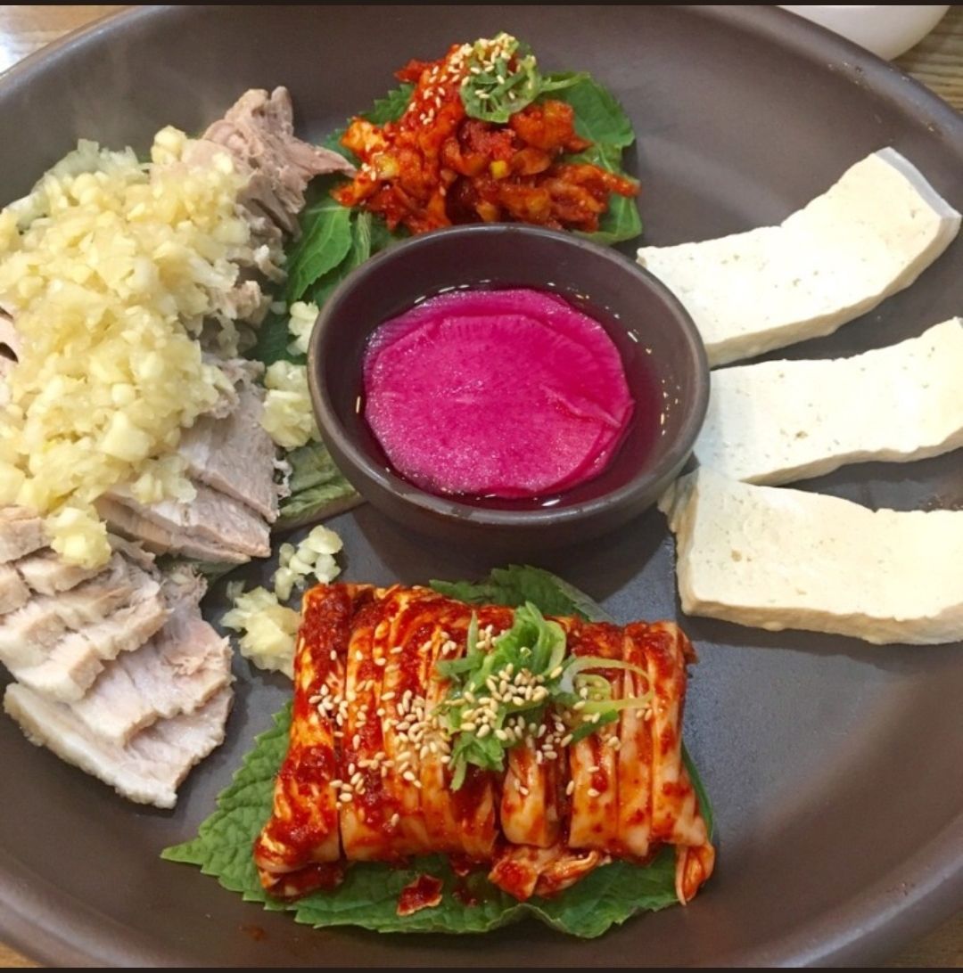 담쟁이보쌈집