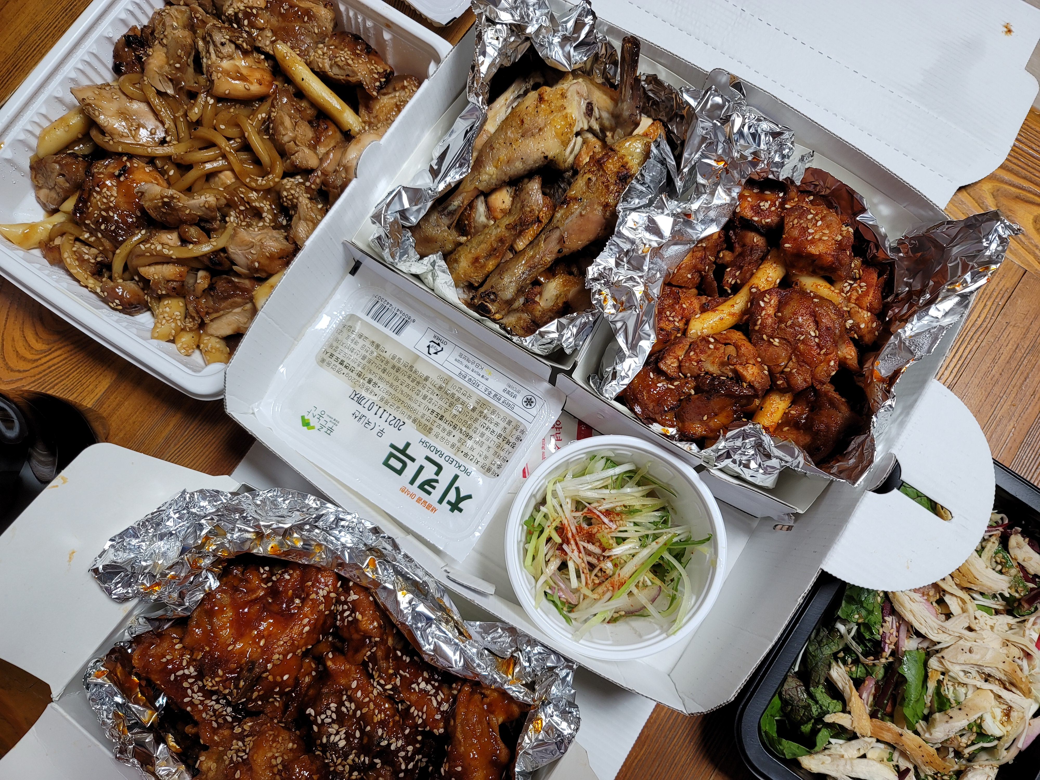 더꾸닭꾸 숯불두마리치킨 자양점