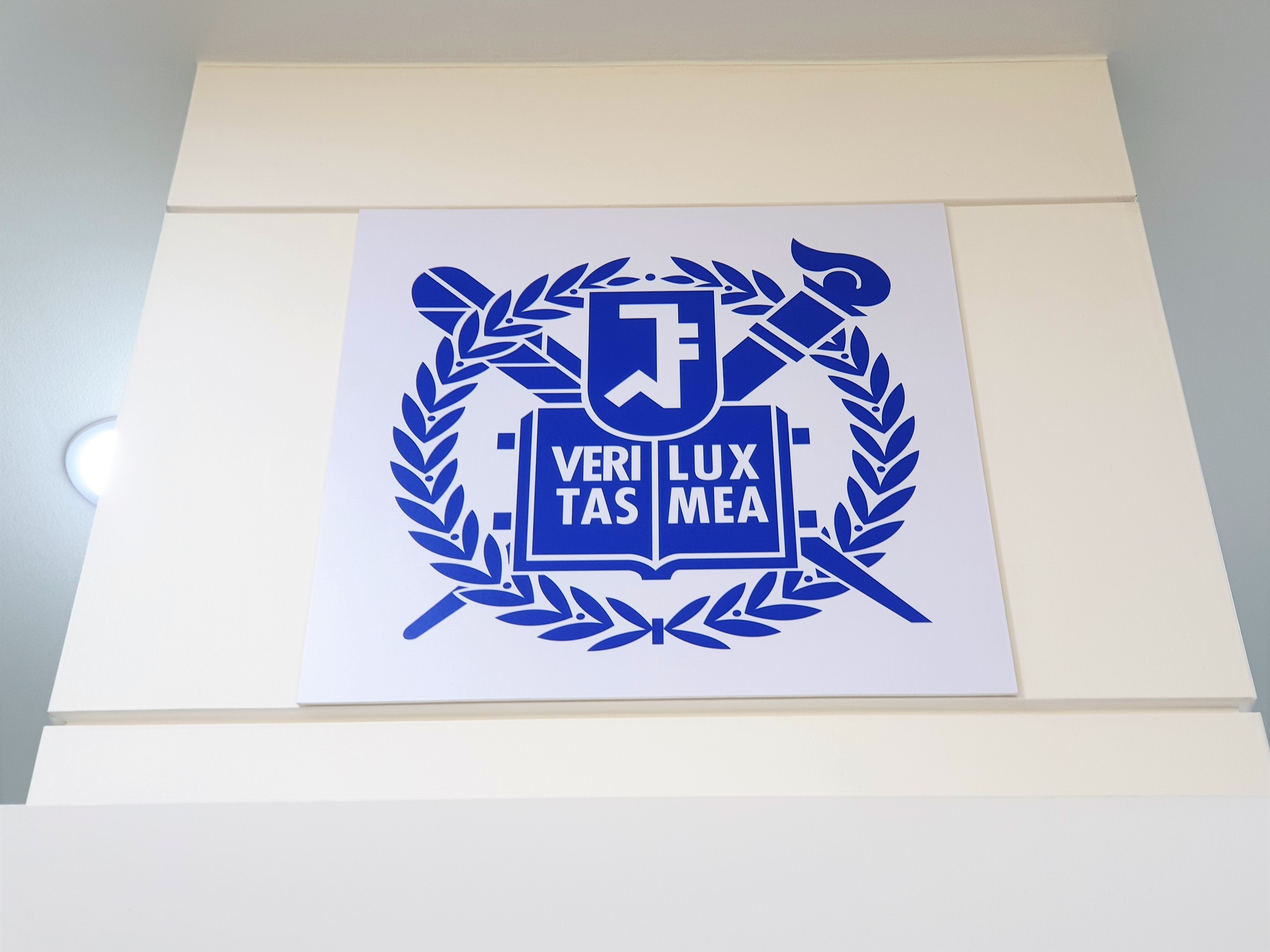 지디플란트치과의원 광명 대표 이미지