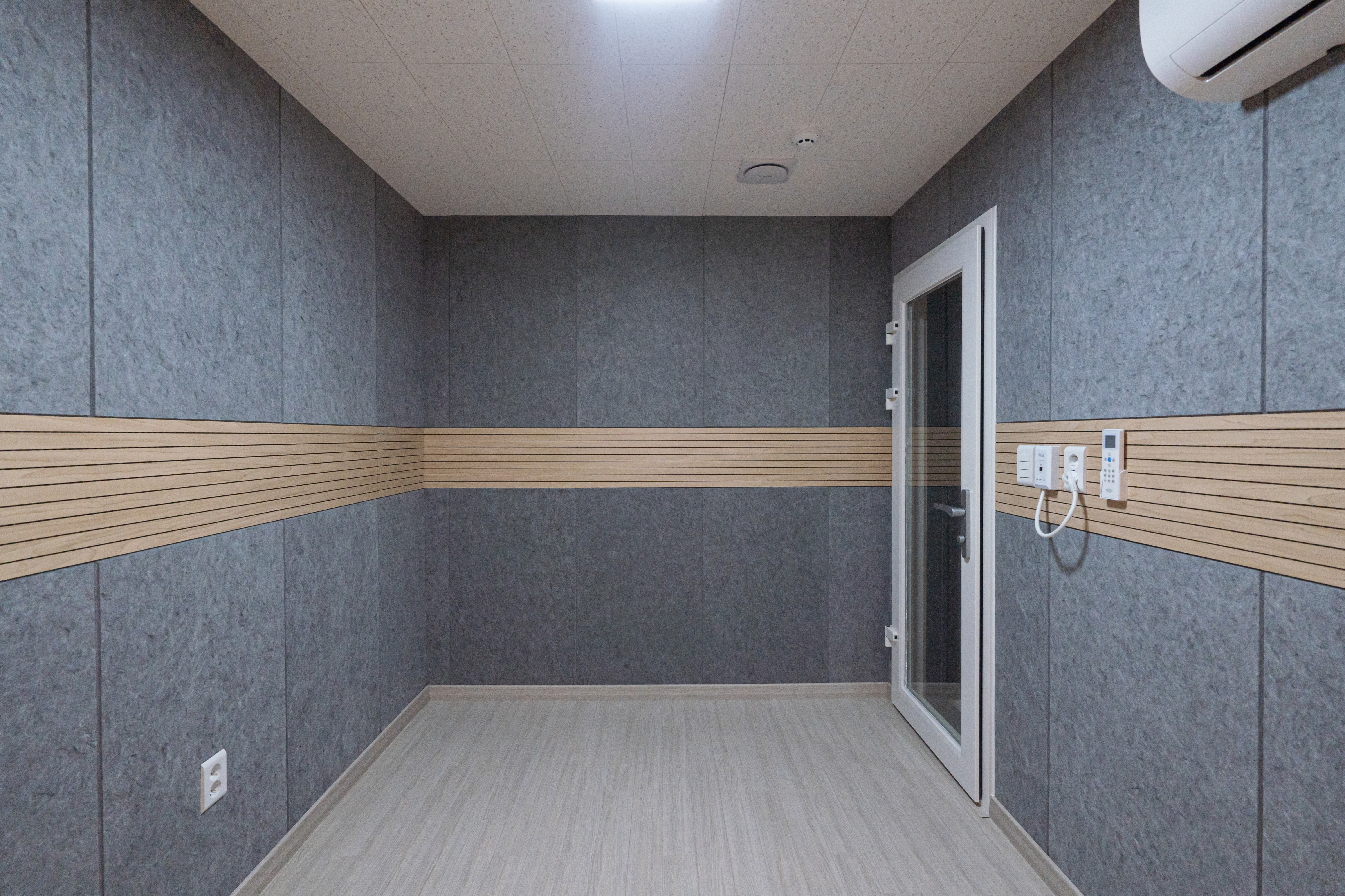 5번째 스튜디오 사진