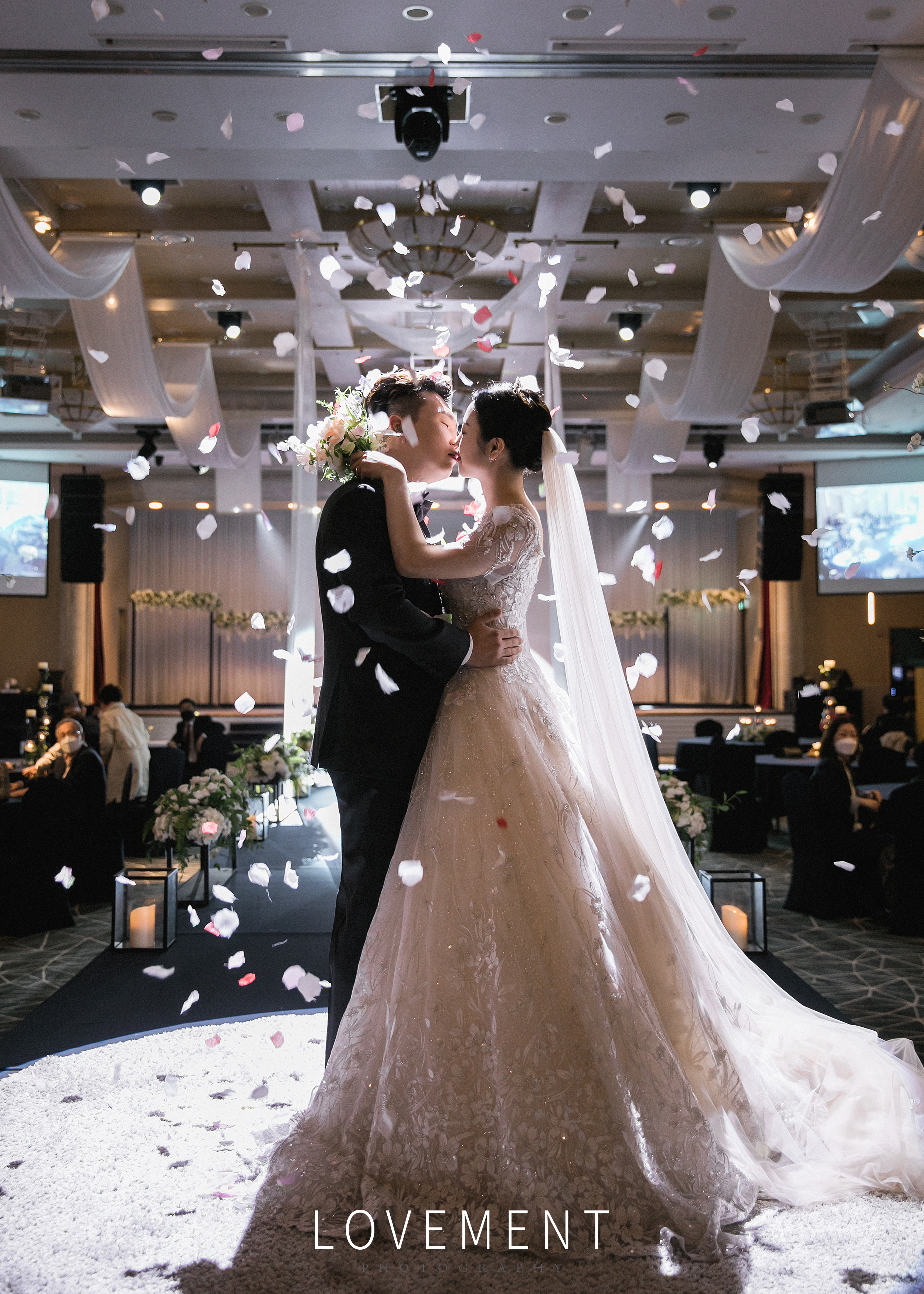 러브먼트 대표 이미지