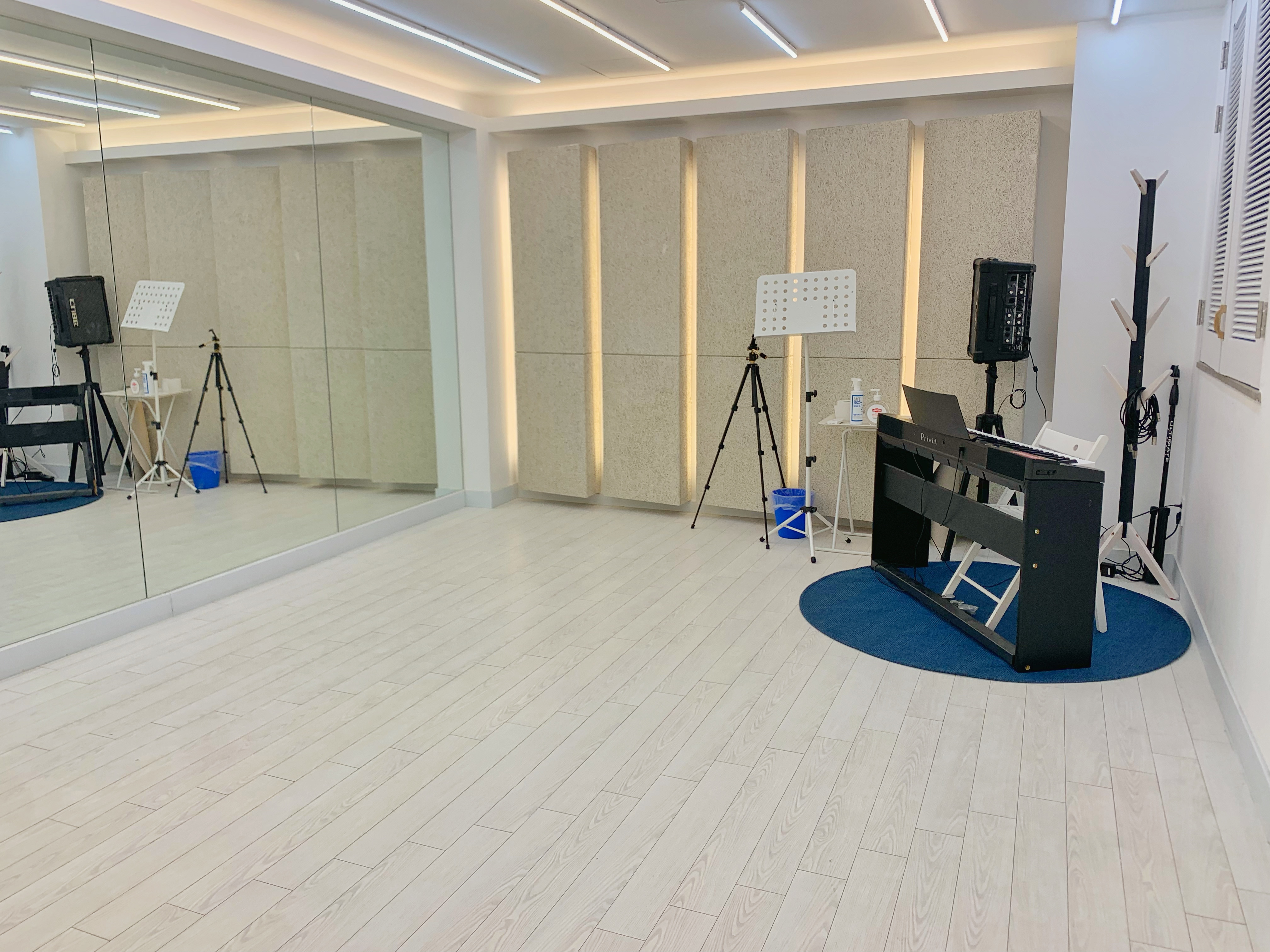 2번째 스튜디오 사진