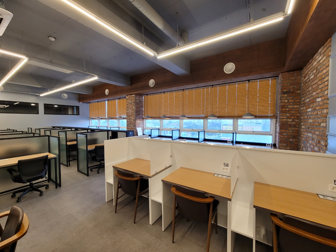 엘알마 스터디카페 도안점