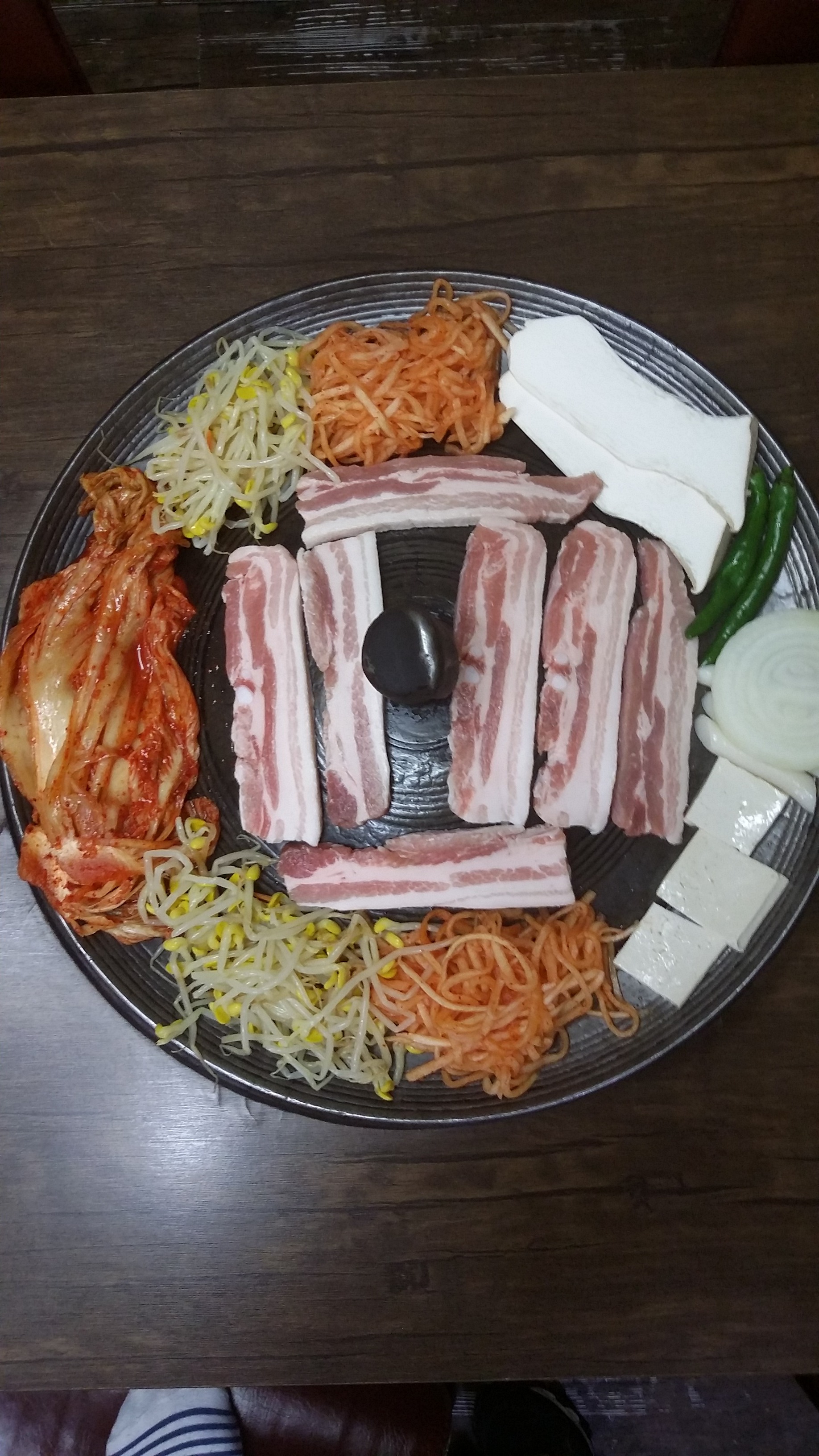 돌쇠솥뚜껑삼겹살 대표 이미지